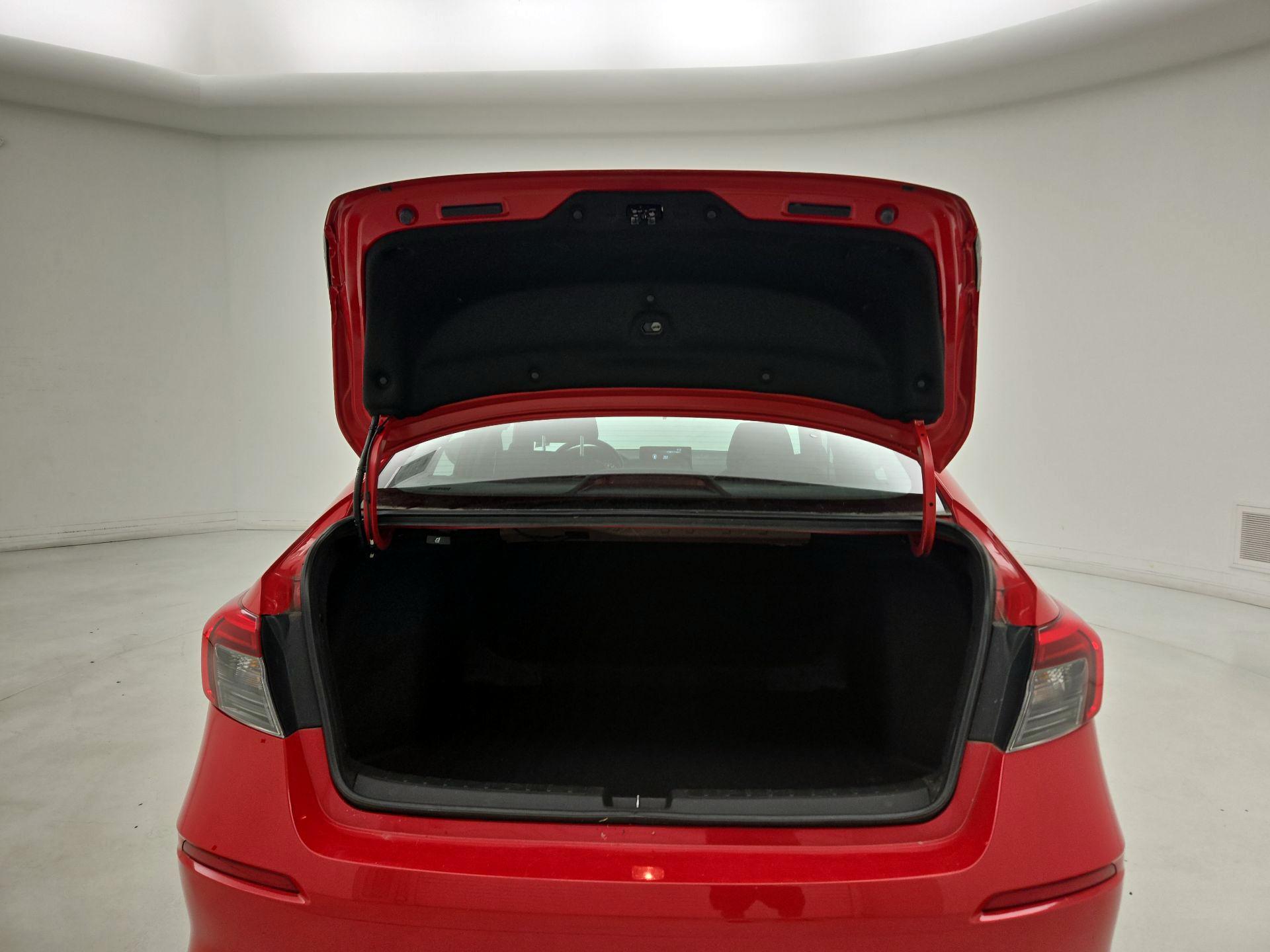 Thumbnail: 2023 Honda Civic - 20