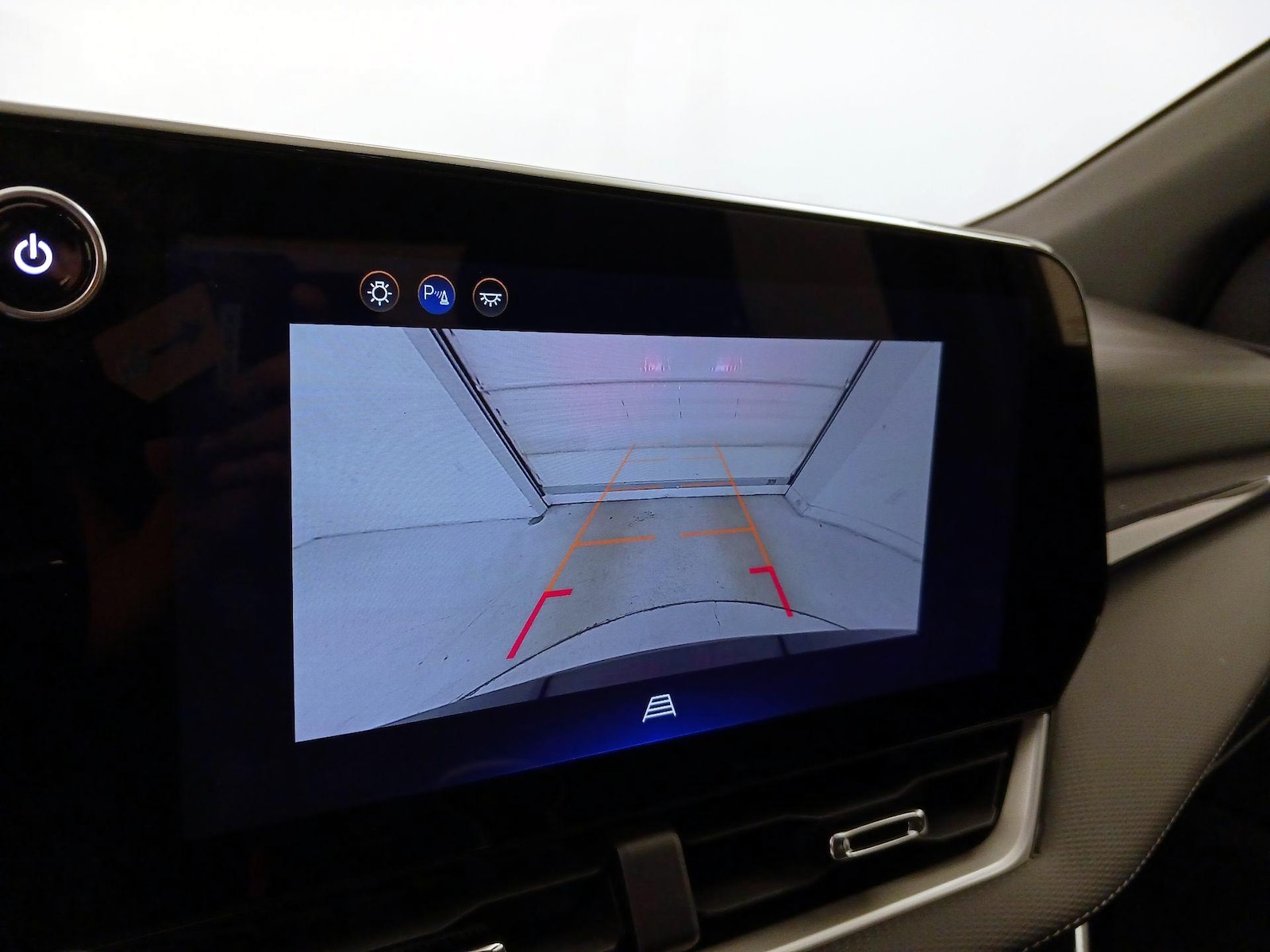2025 Chevrolet Equinox LT - Photo 16