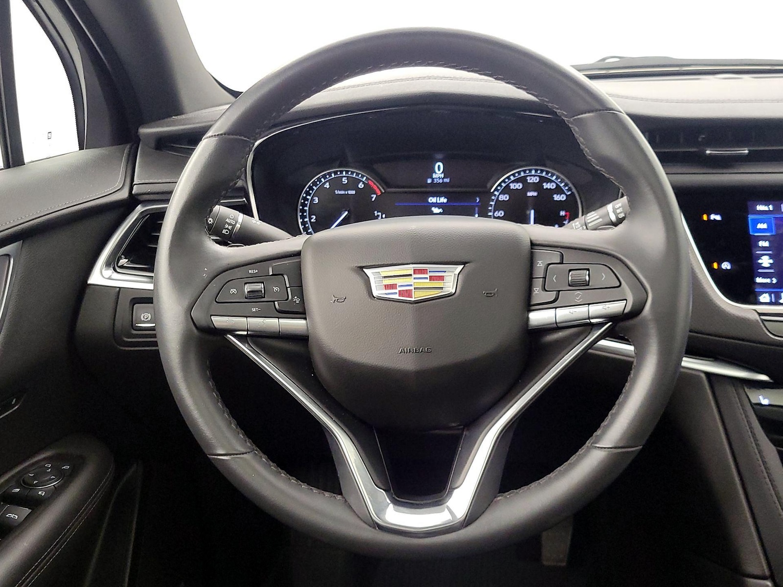 2025 Cadillac XT6 Luxury - Photo 11