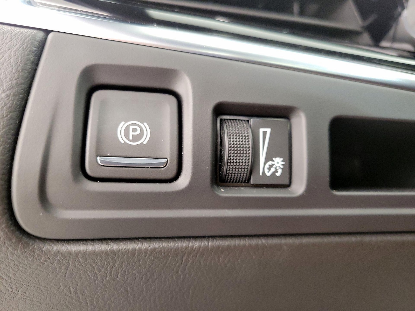 2025 Cadillac XT6 Luxury - Photo 14