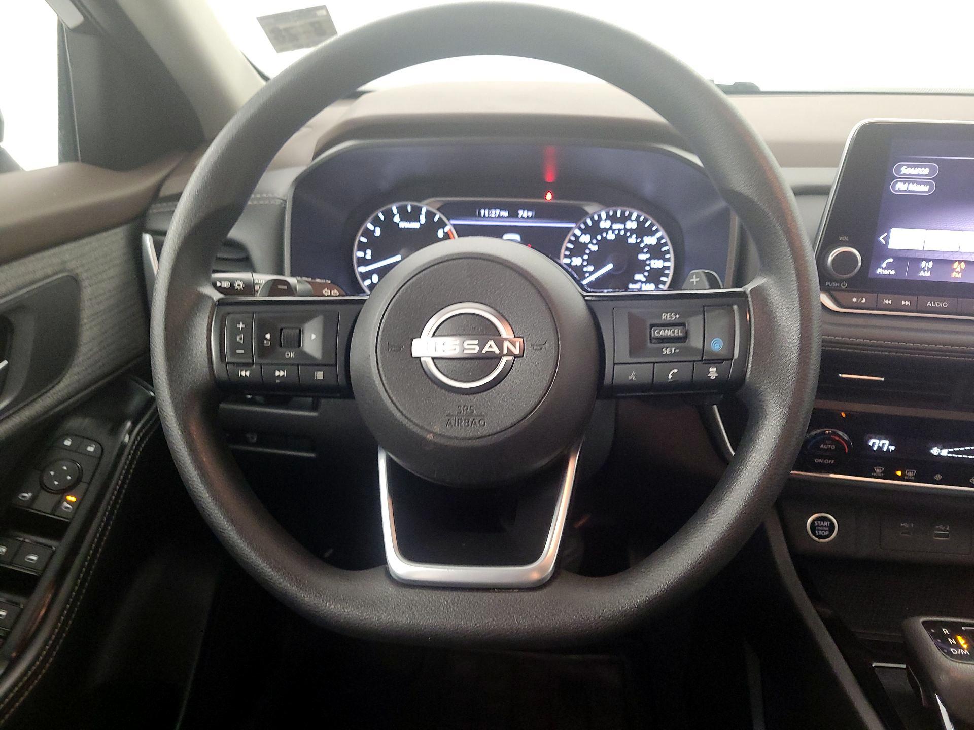 Thumbnail: 2023 Nissan Rogue - 10