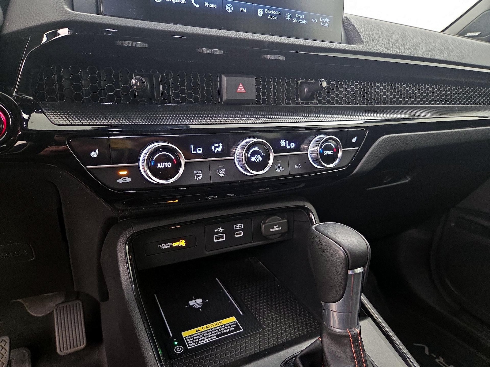 2025 Honda CR-V Sport Touring - Photo 17