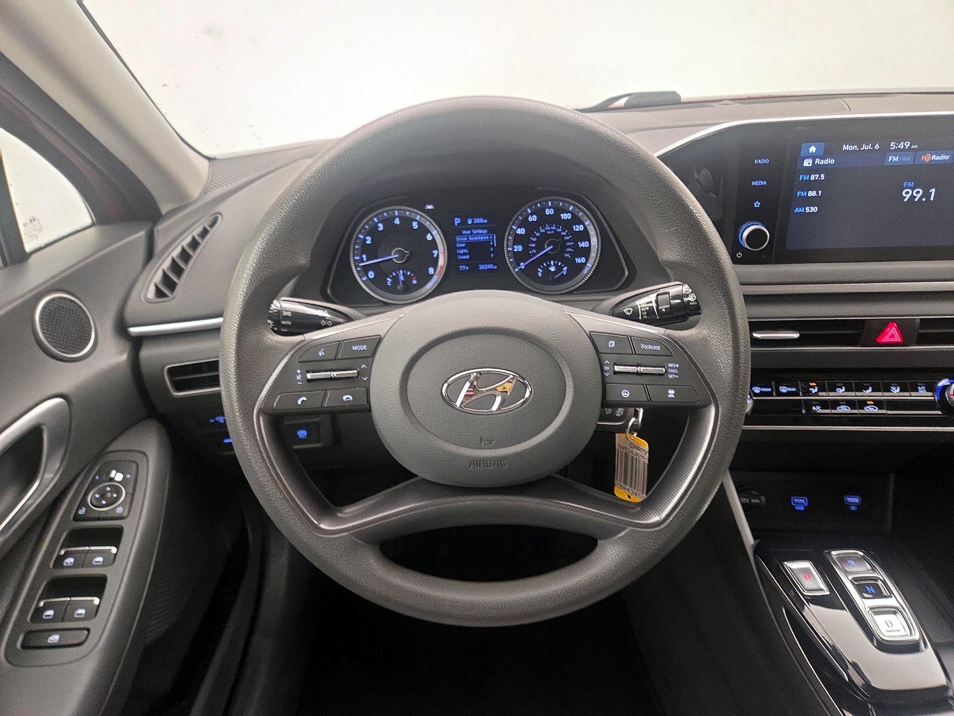 Thumbnail: 2021 Hyundai Sonata - 10