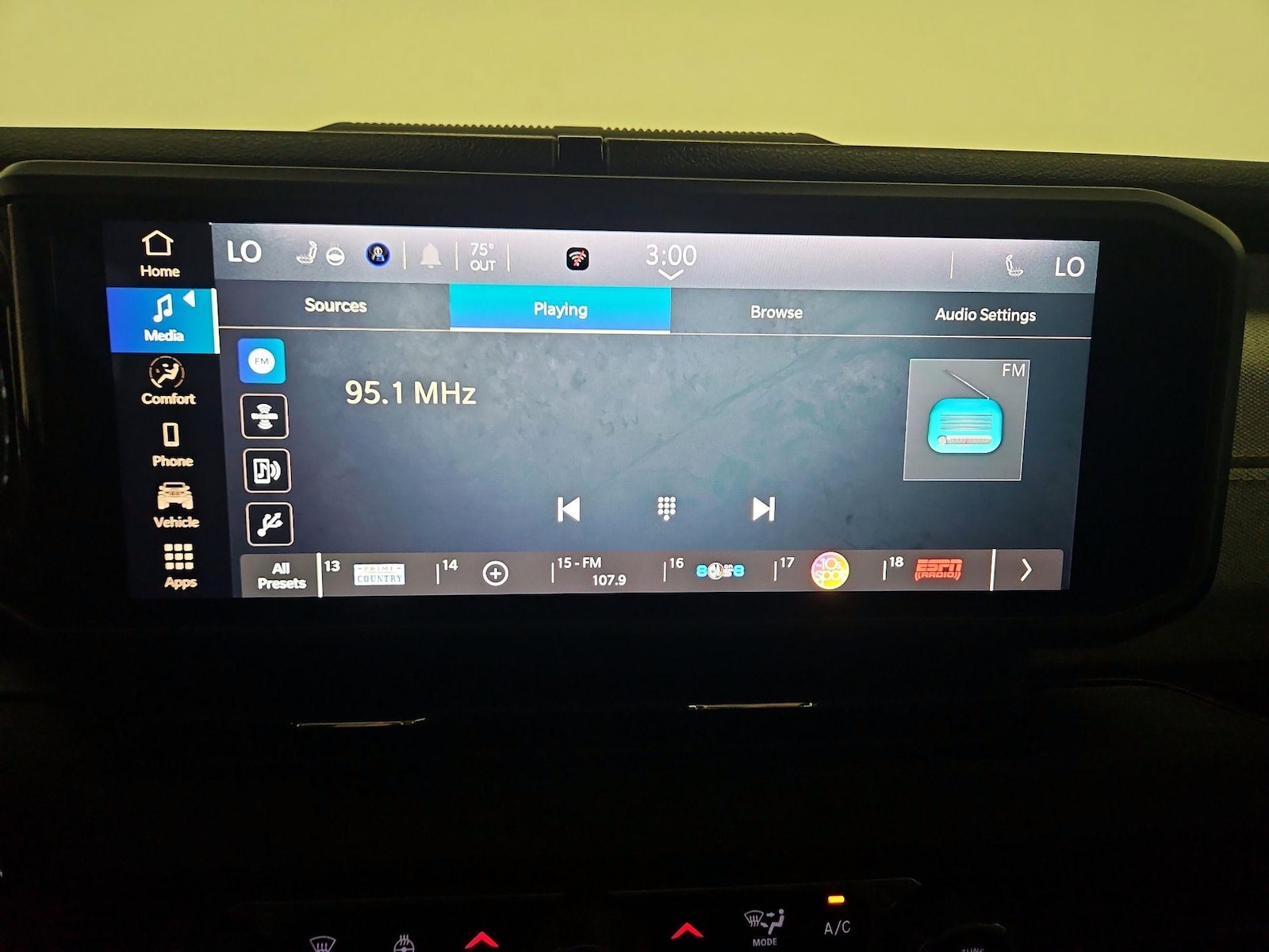 2024 Jeep Wrangler 4-Door Sport S - Photo 16
