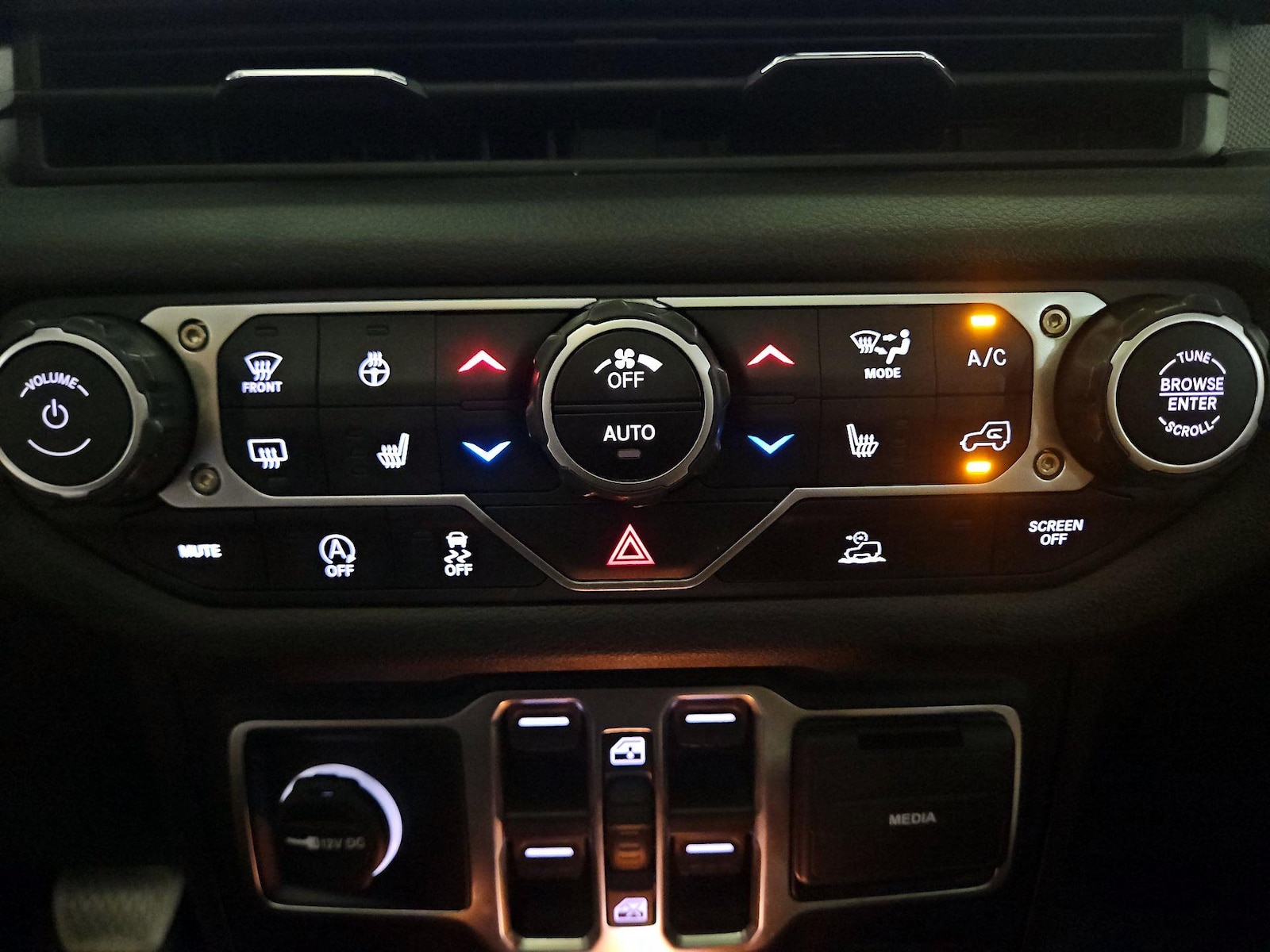 2024 Jeep Wrangler 4-Door Sport S - Photo 17