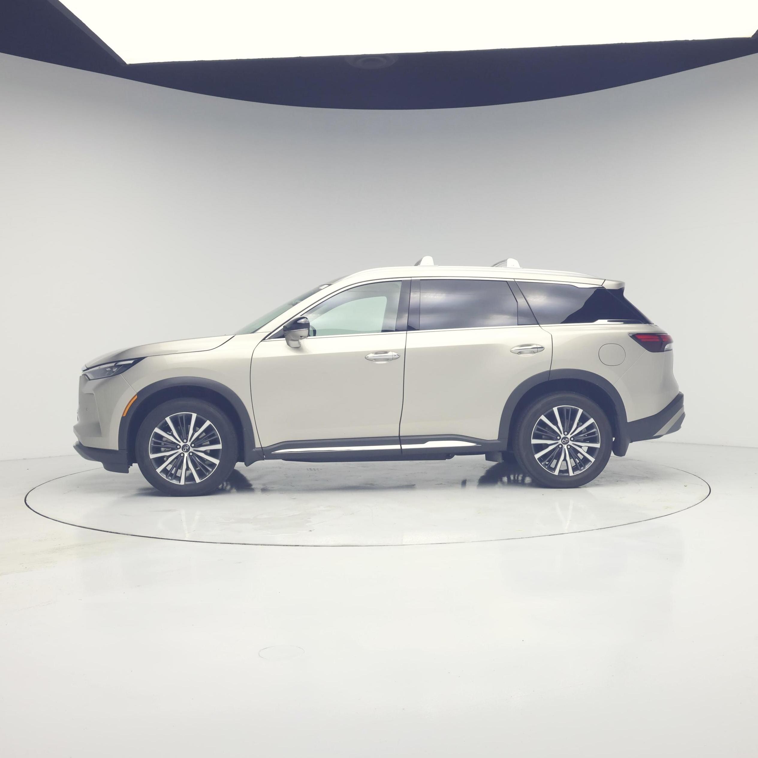 Thumbnail: 2023 INFINITI QX60 - 3
