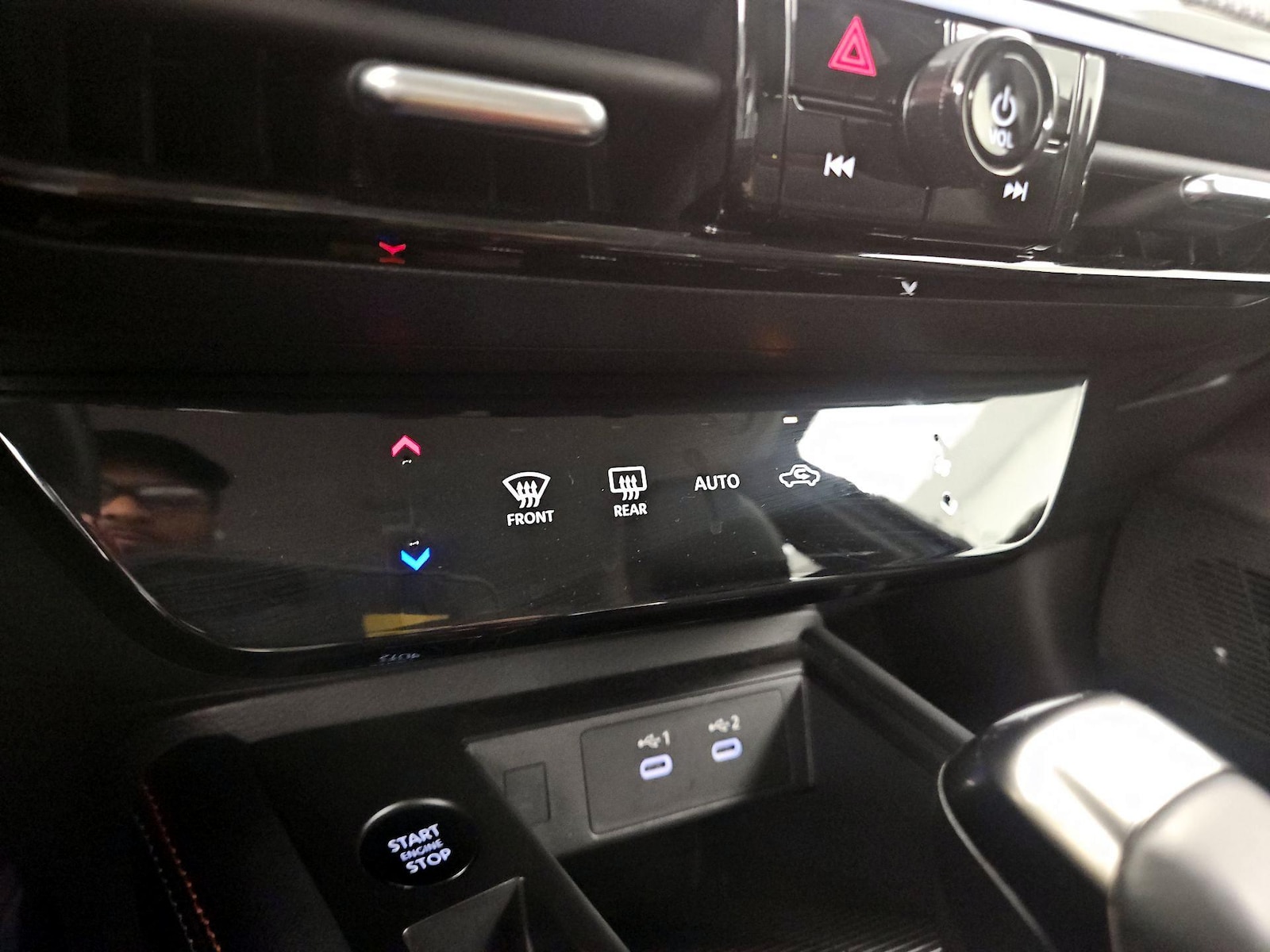 2025 Nissan Kicks SR AWD - Photo 15