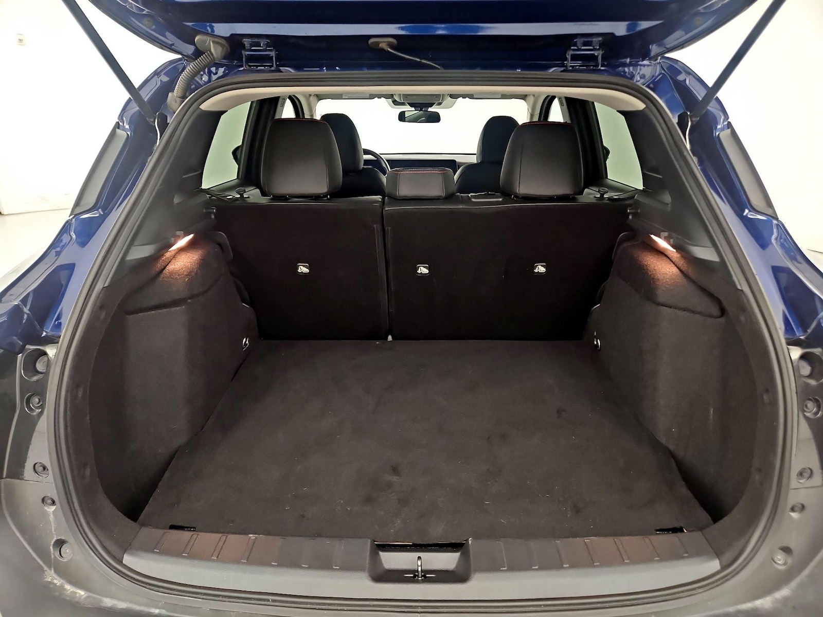 2025 Nissan Kicks SR AWD - Photo 19