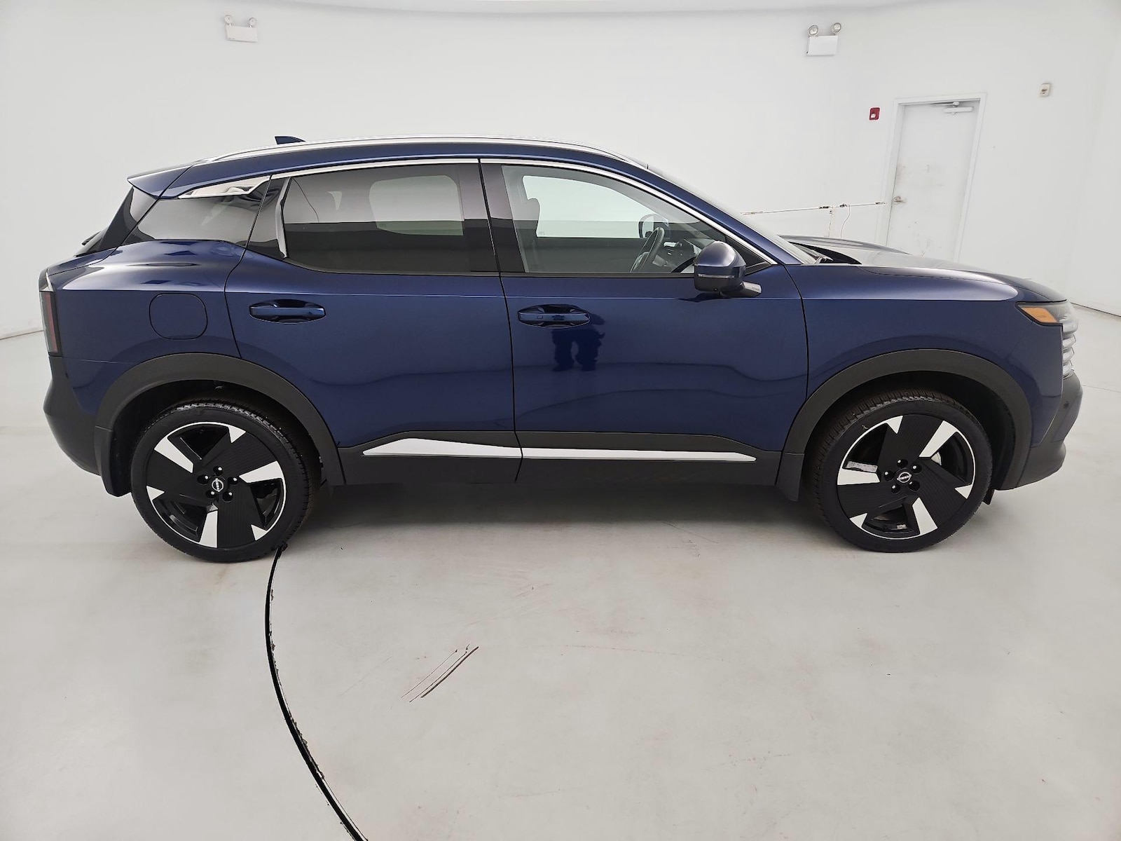 2025 Nissan Kicks SR AWD - Photo 4