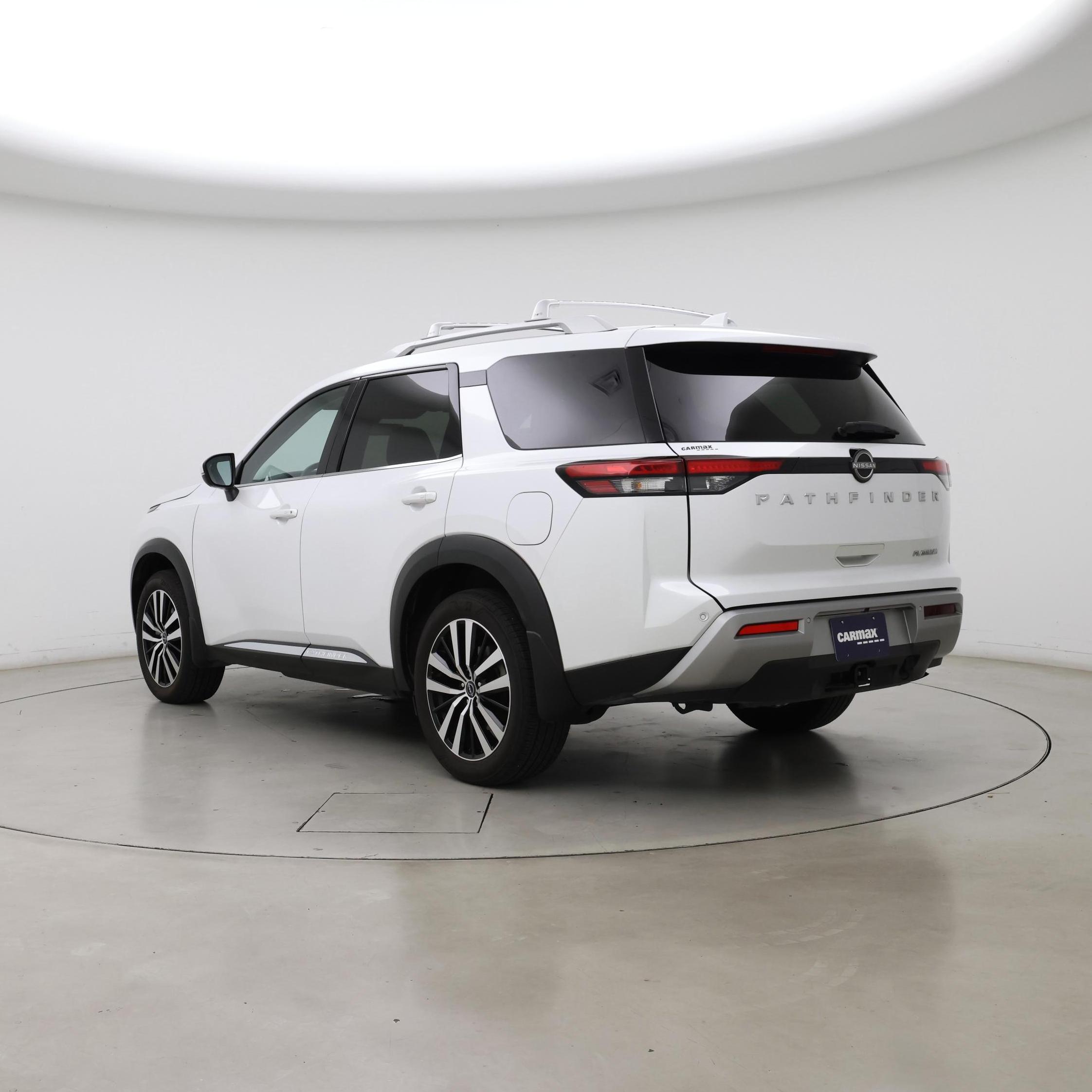 Thumbnail: 2025 Nissan Pathfinder - 2