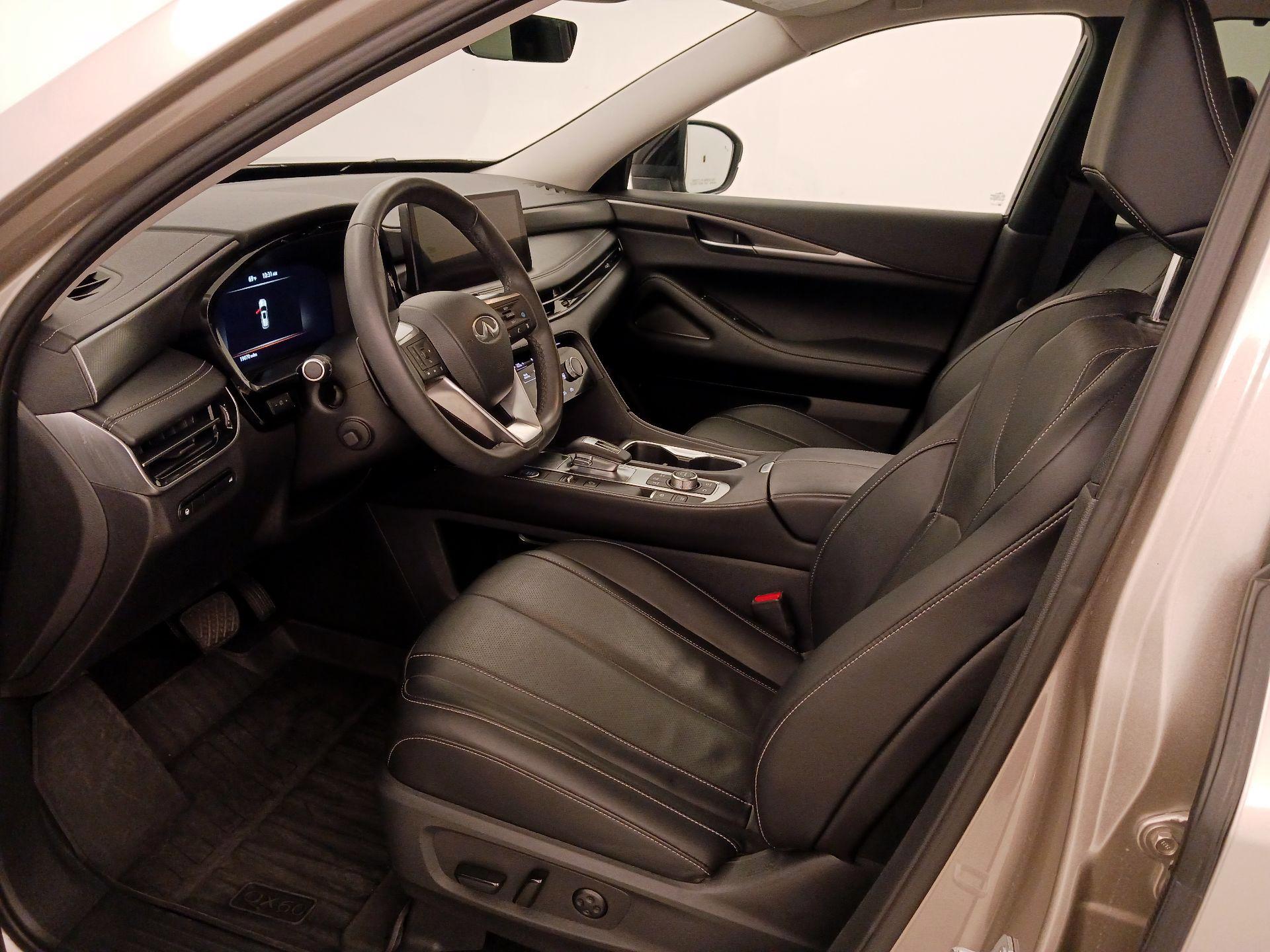 Thumbnail: 2023 INFINITI QX60 - 11