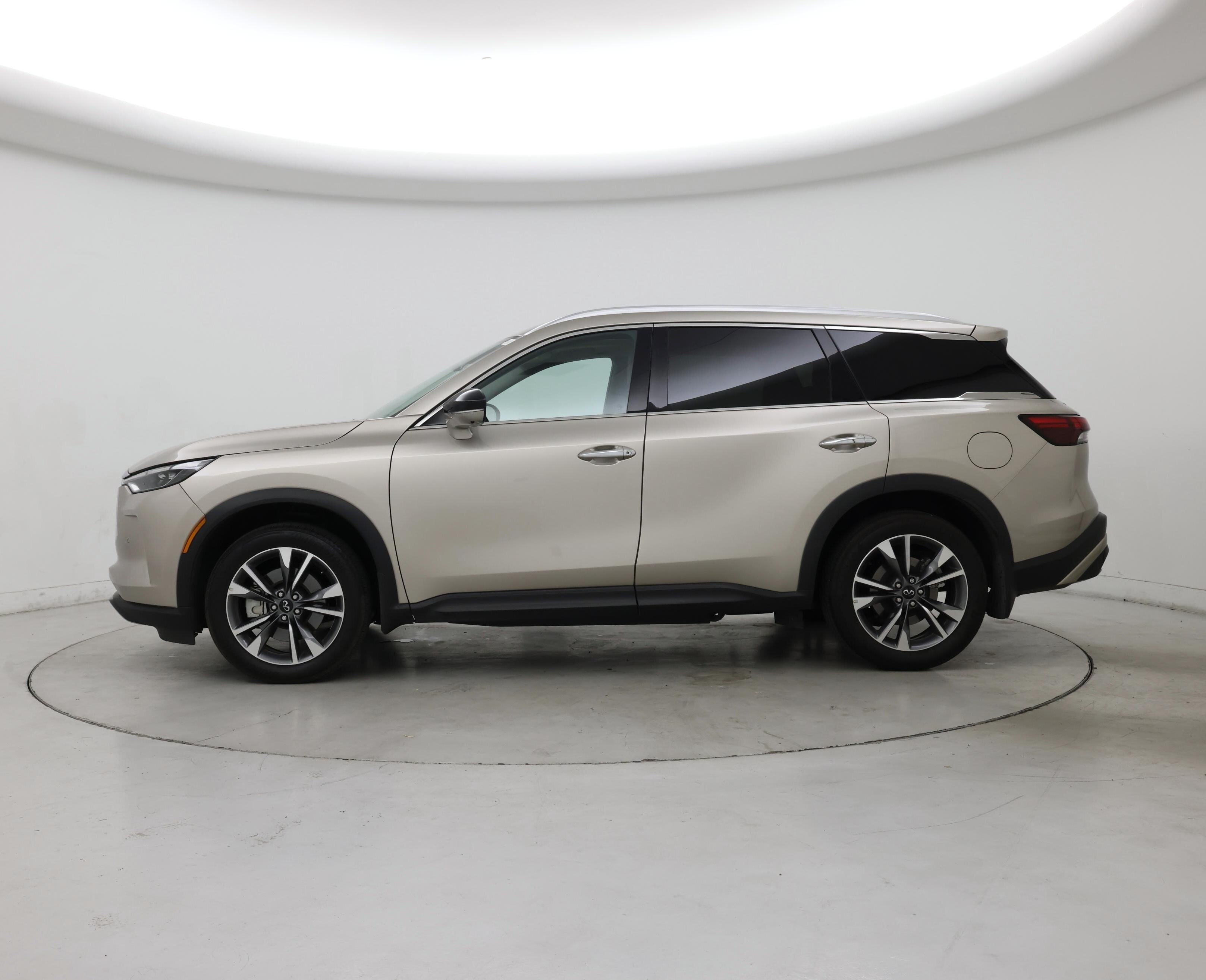 Thumbnail: 2023 INFINITI QX60 - 3
