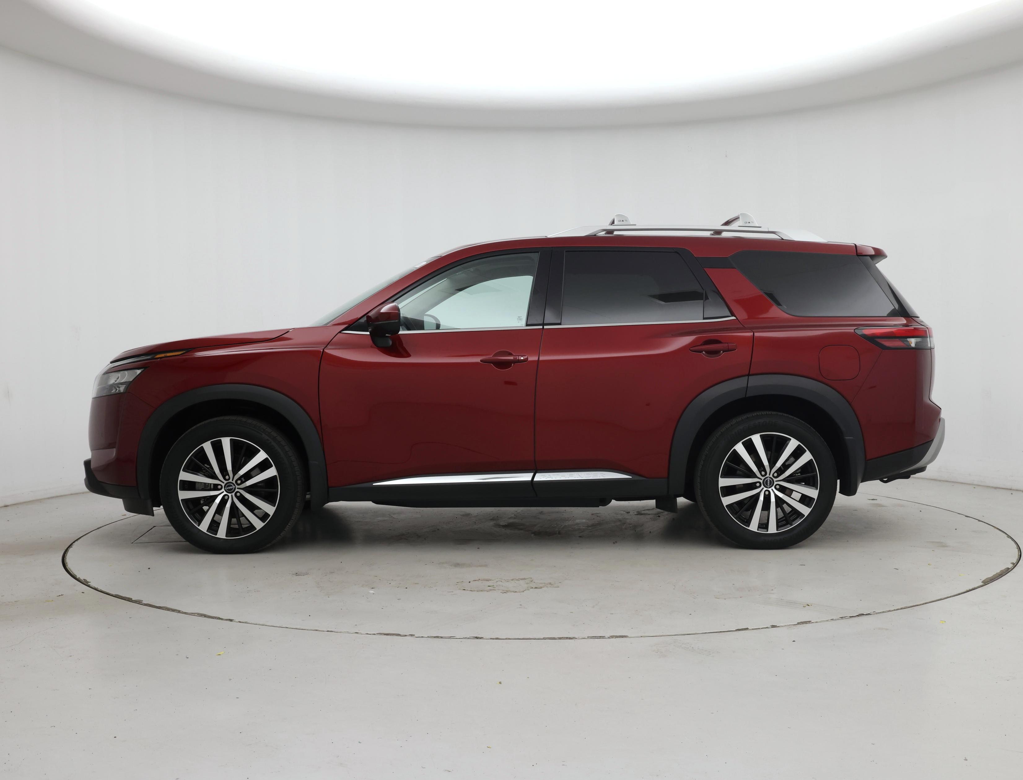 Thumbnail: 2025 Nissan Pathfinder - 3