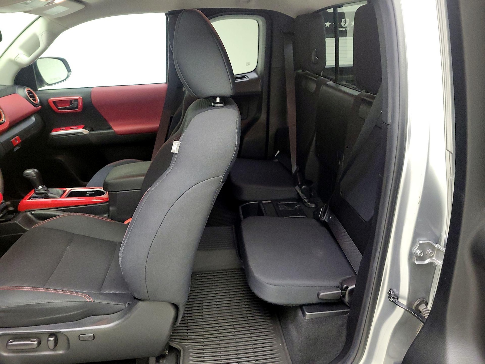 2022 Toyota Tacoma SR5 - Photo 20