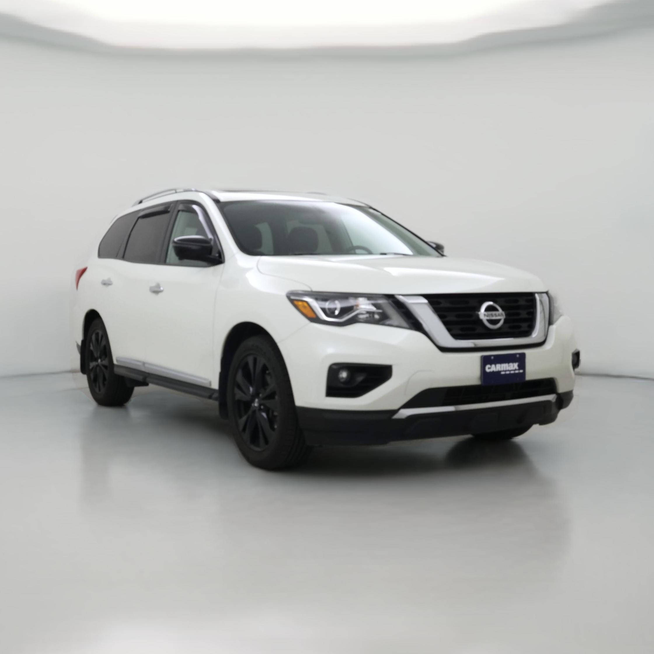 Thumbnail: 2017 Nissan Pathfinder - 1
