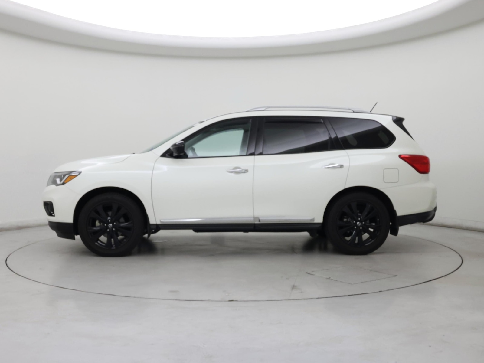 2017 Nissan Pathfinder Platinum - Photo 4