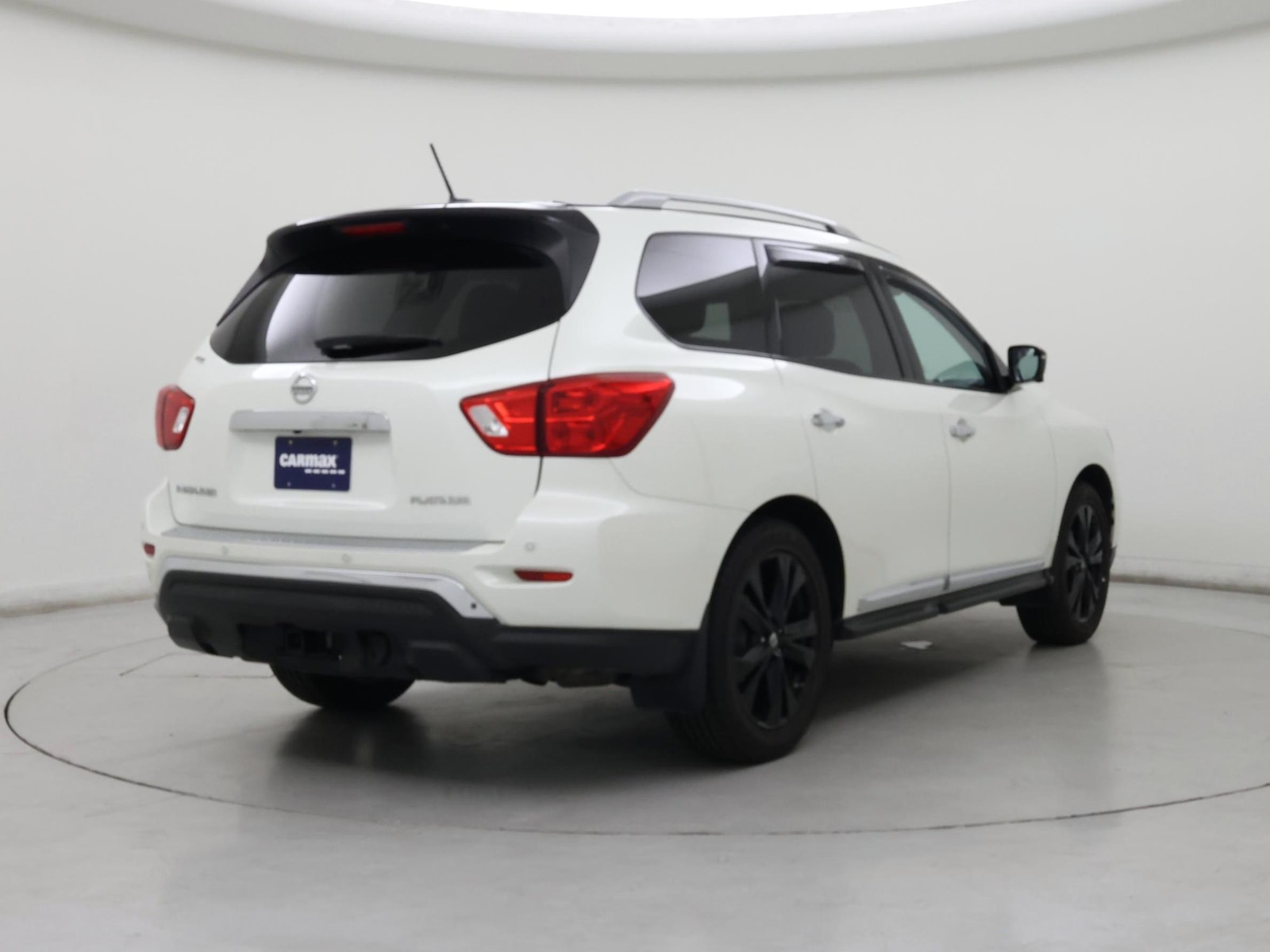 2017 Nissan Pathfinder Platinum - Photo 9