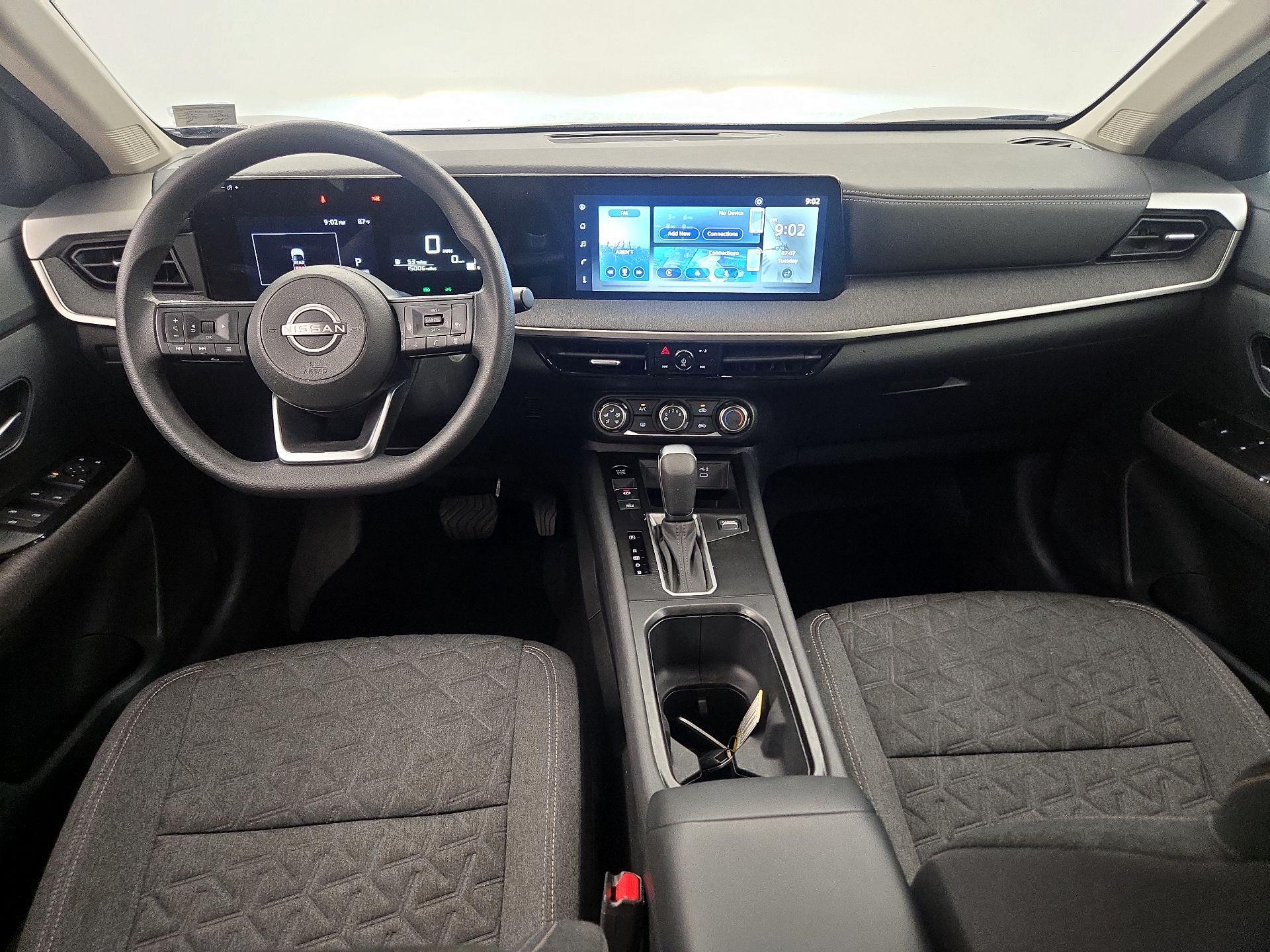 Thumbnail: 2025 Nissan Kicks - 9