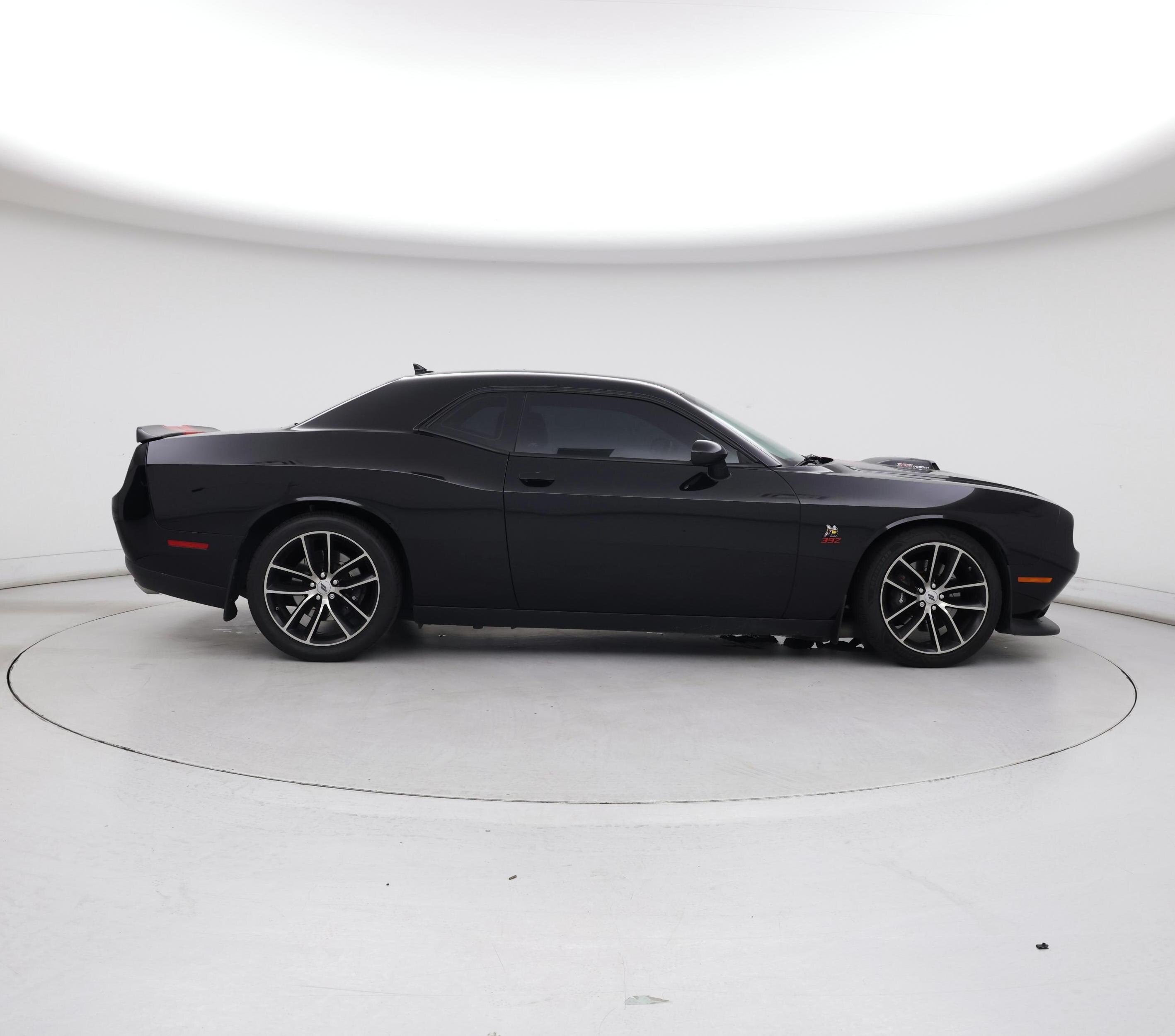 Thumbnail: 2017 Dodge Challenger - 7
