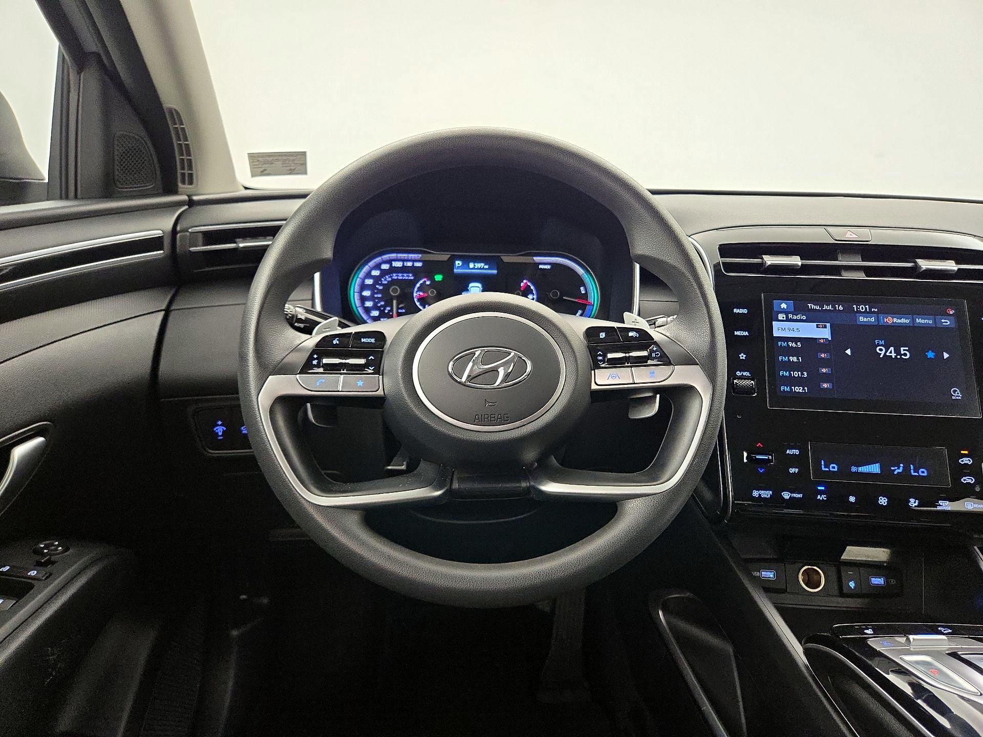 Thumbnail: 2023 Hyundai Tucson - 10