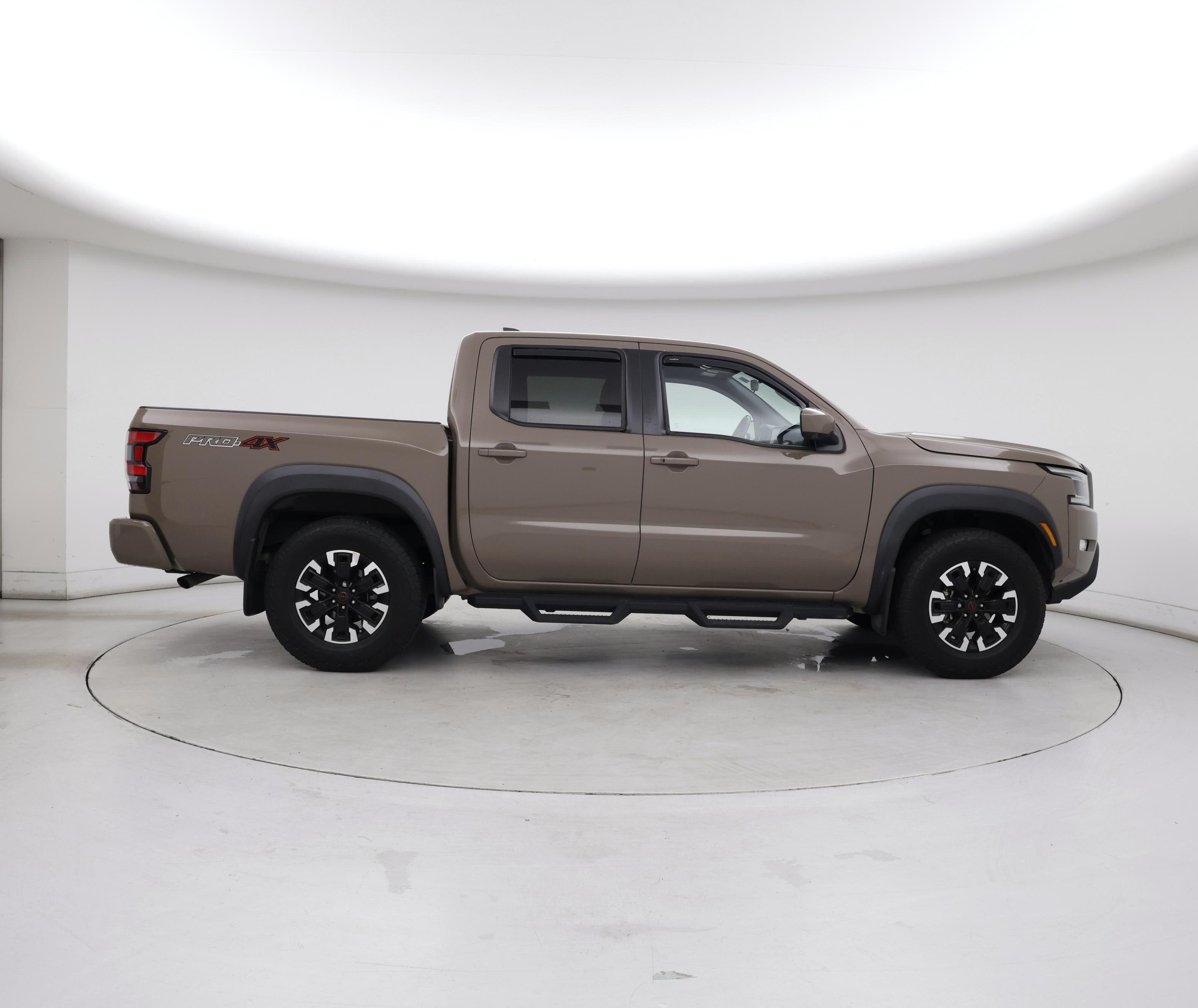 Thumbnail: 2023 Nissan Frontier - 7