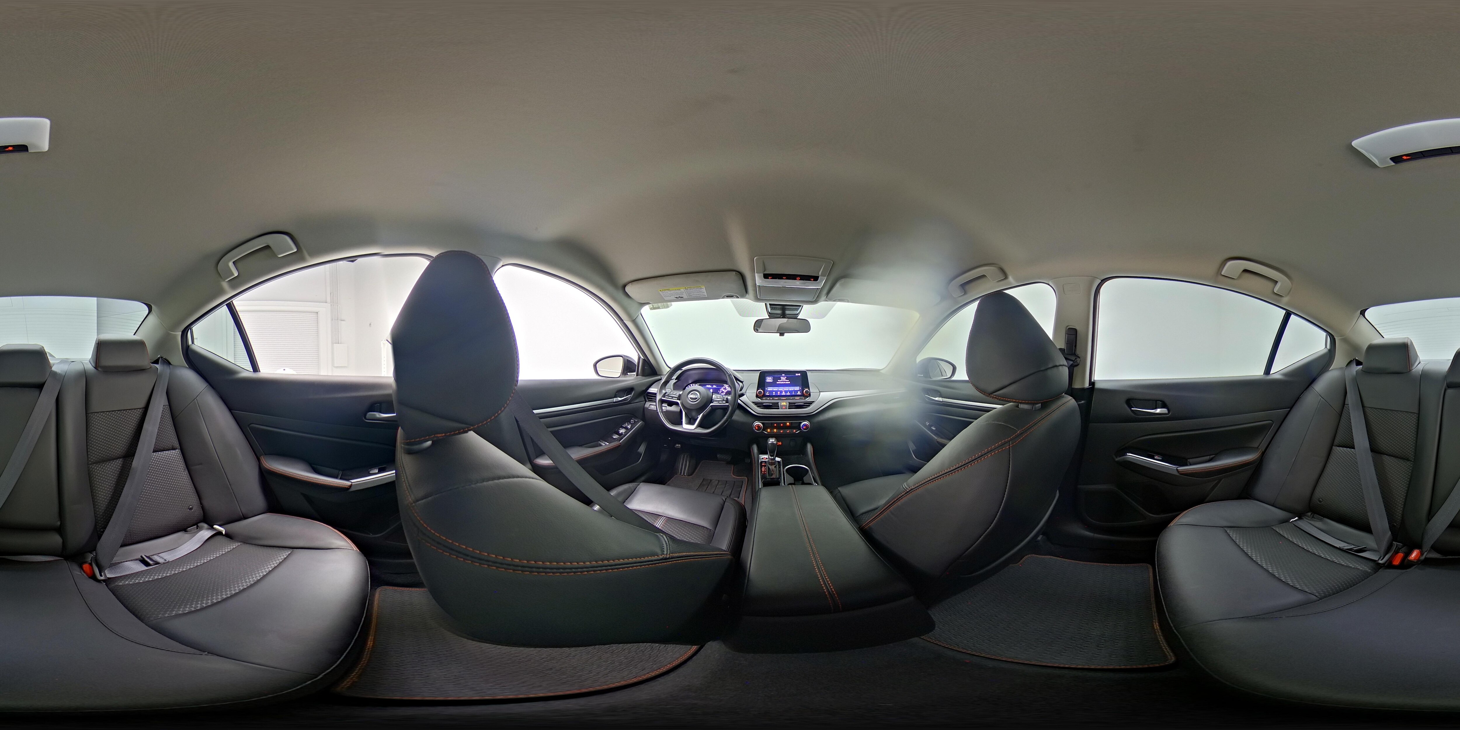 2024 Nissan Altima SR - Photo 25