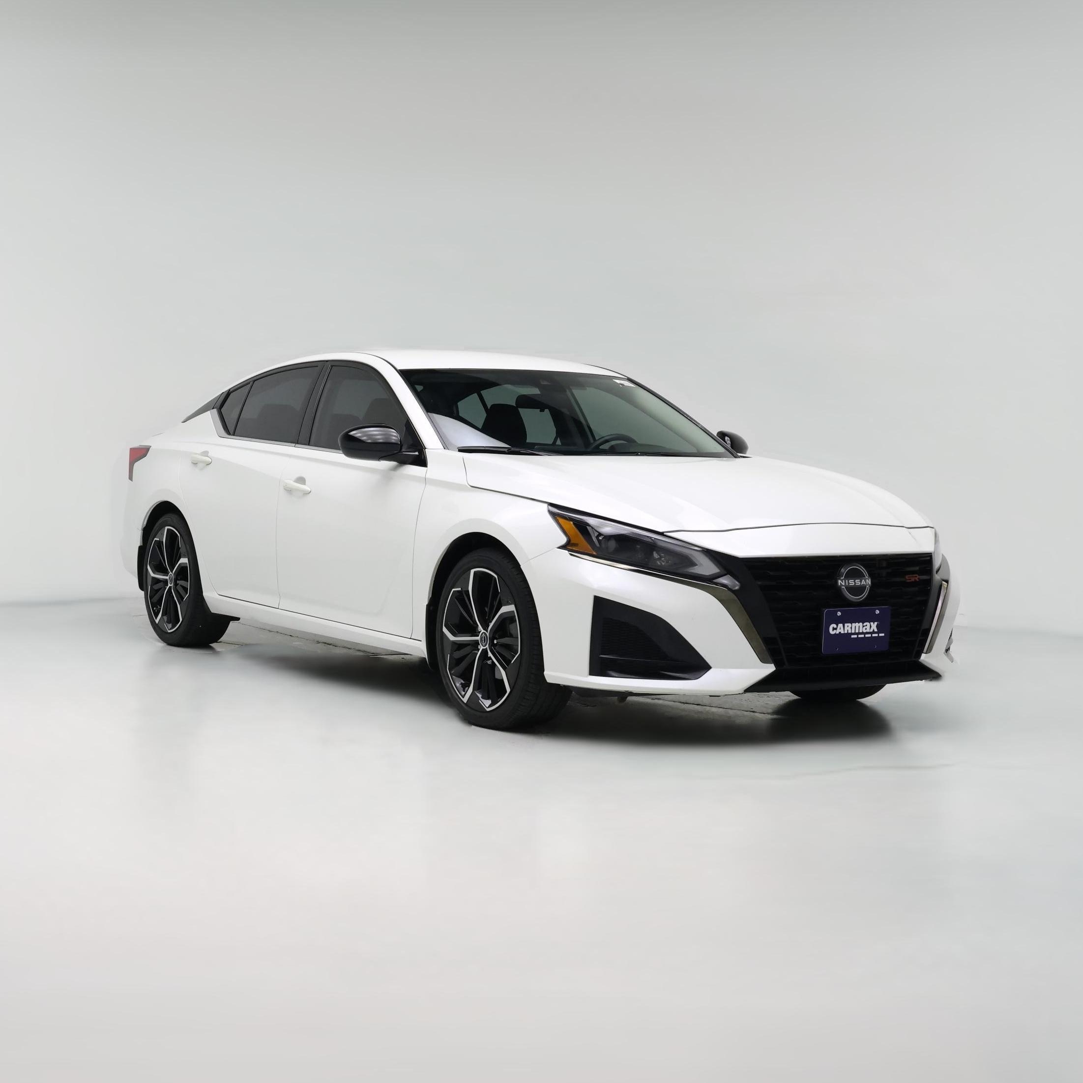 Thumbnail: 2024 Nissan Altima - 1