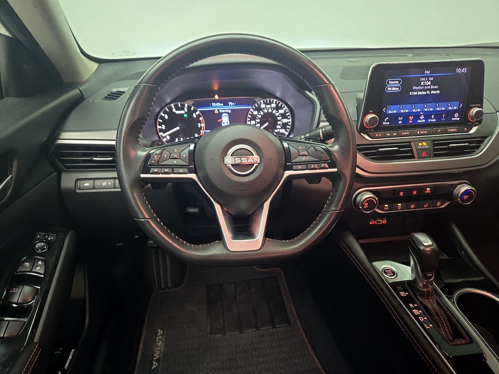 2024 Nissan Altima SR - Photo 11