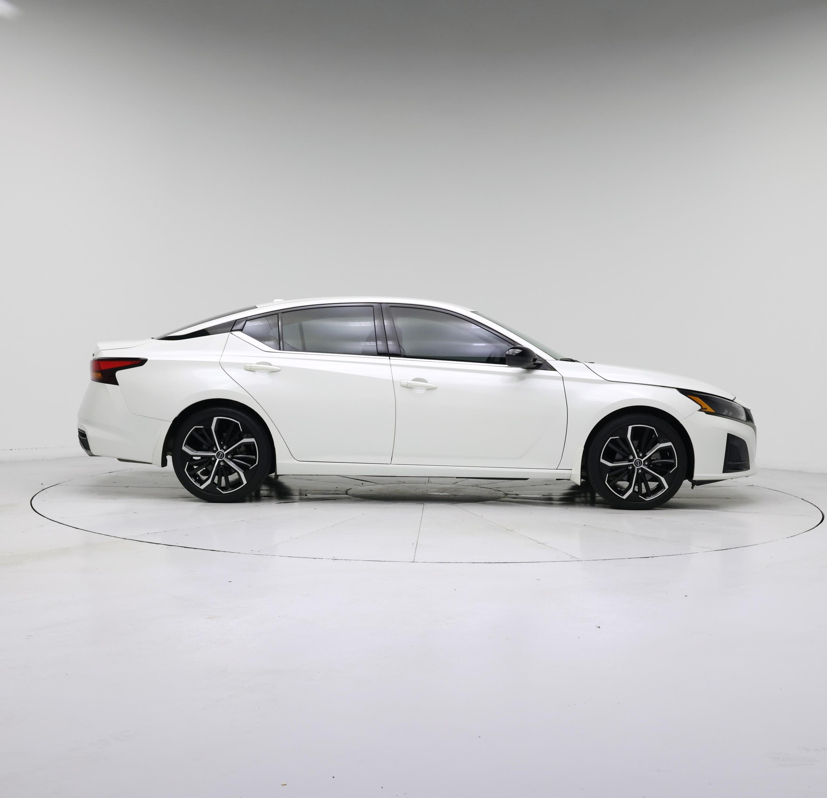 Thumbnail: 2024 Nissan Altima - 7