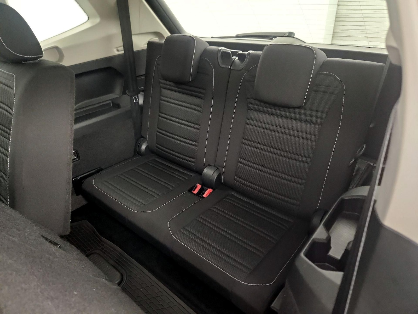 2023 Volkswagen Tiguan S - Photo 21