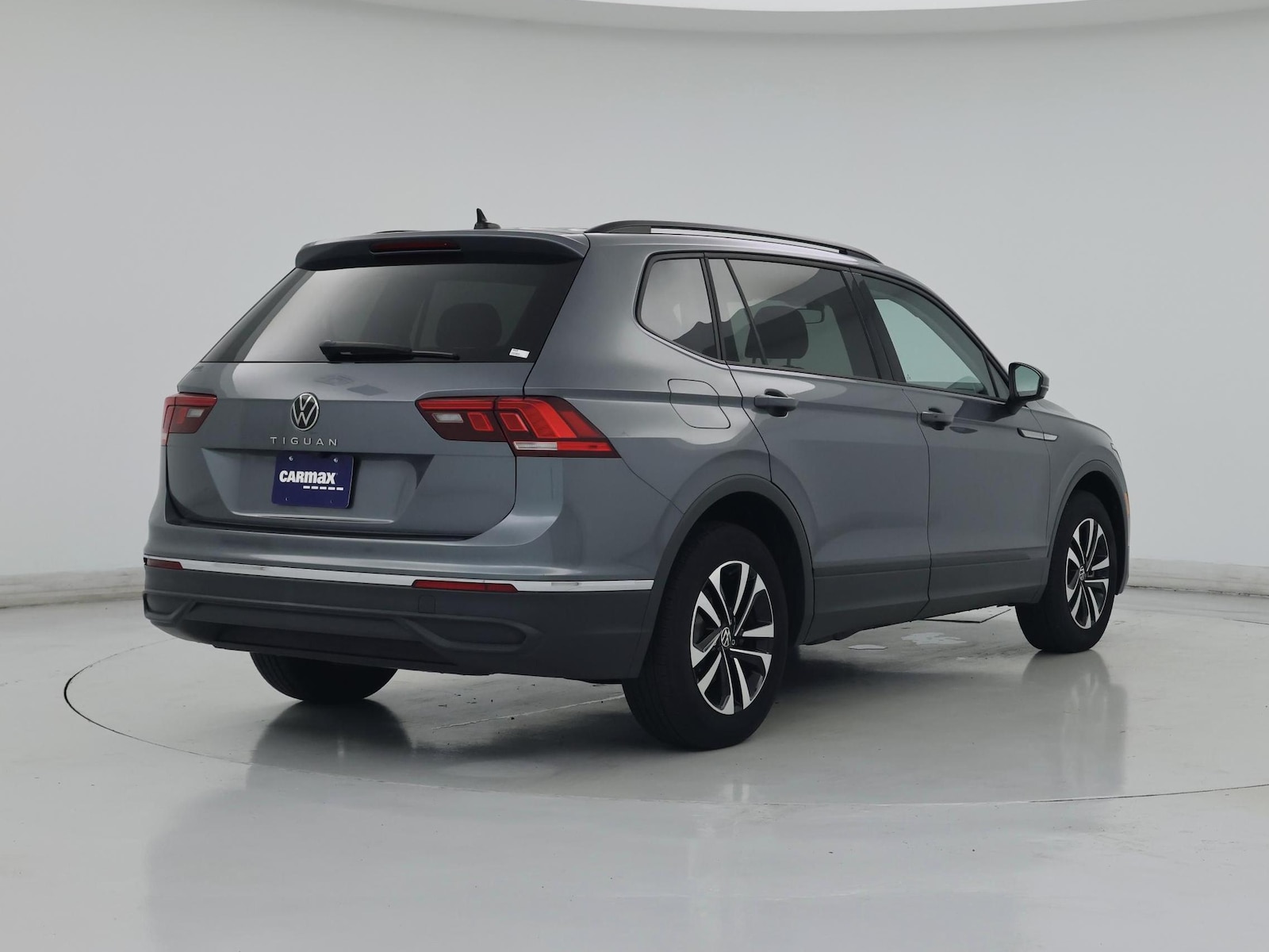 2023 Volkswagen Tiguan S - Photo 9