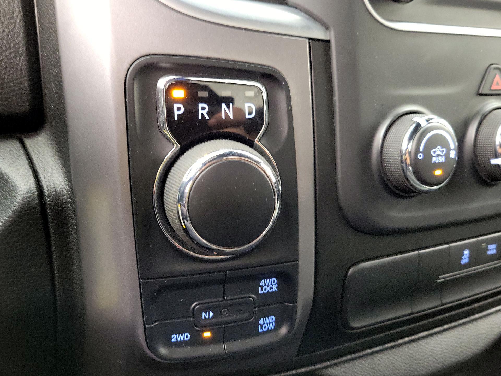 Thumbnail: 2022 RAM 1500 Classic - 17