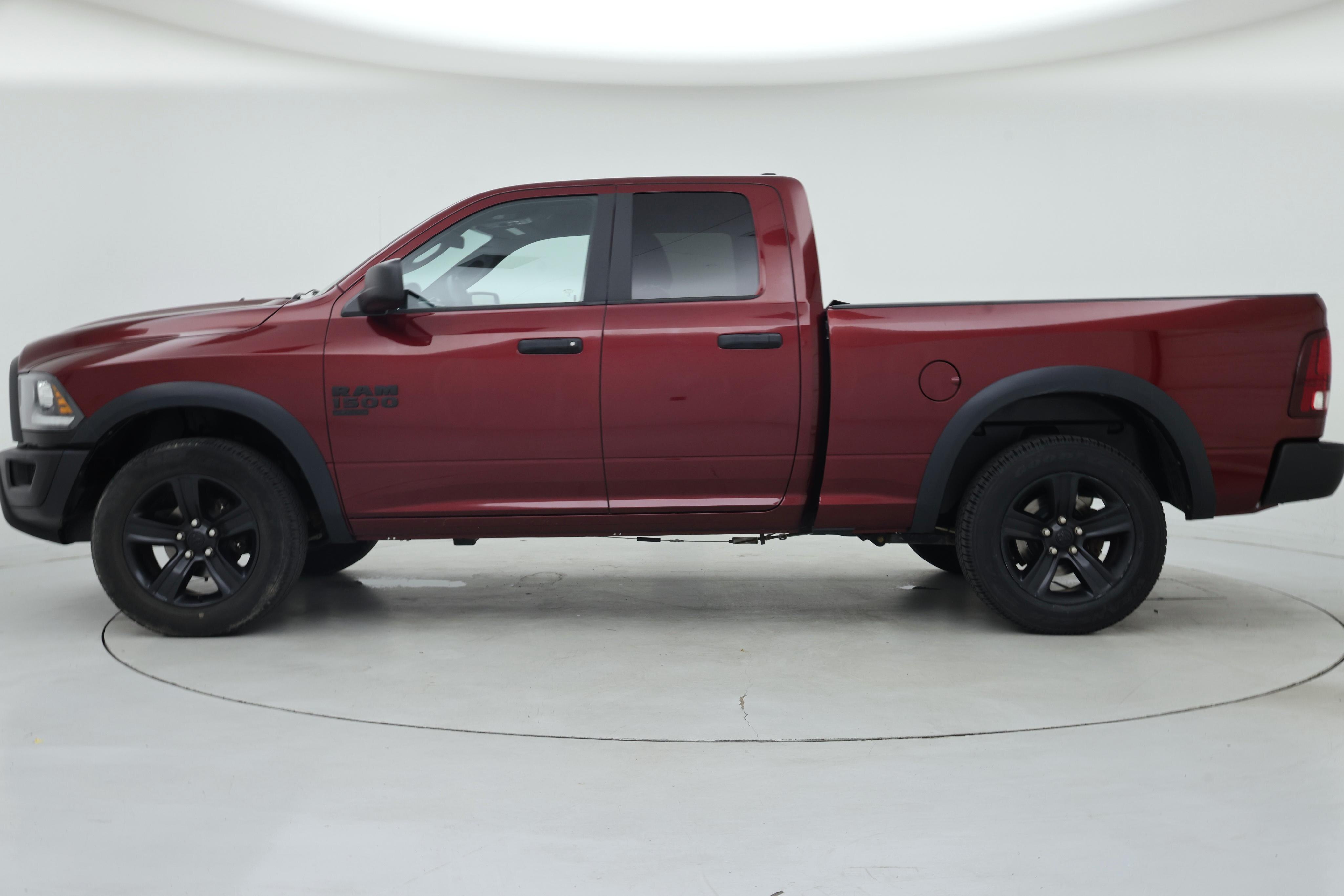Thumbnail: 2022 RAM 1500 Classic - 3