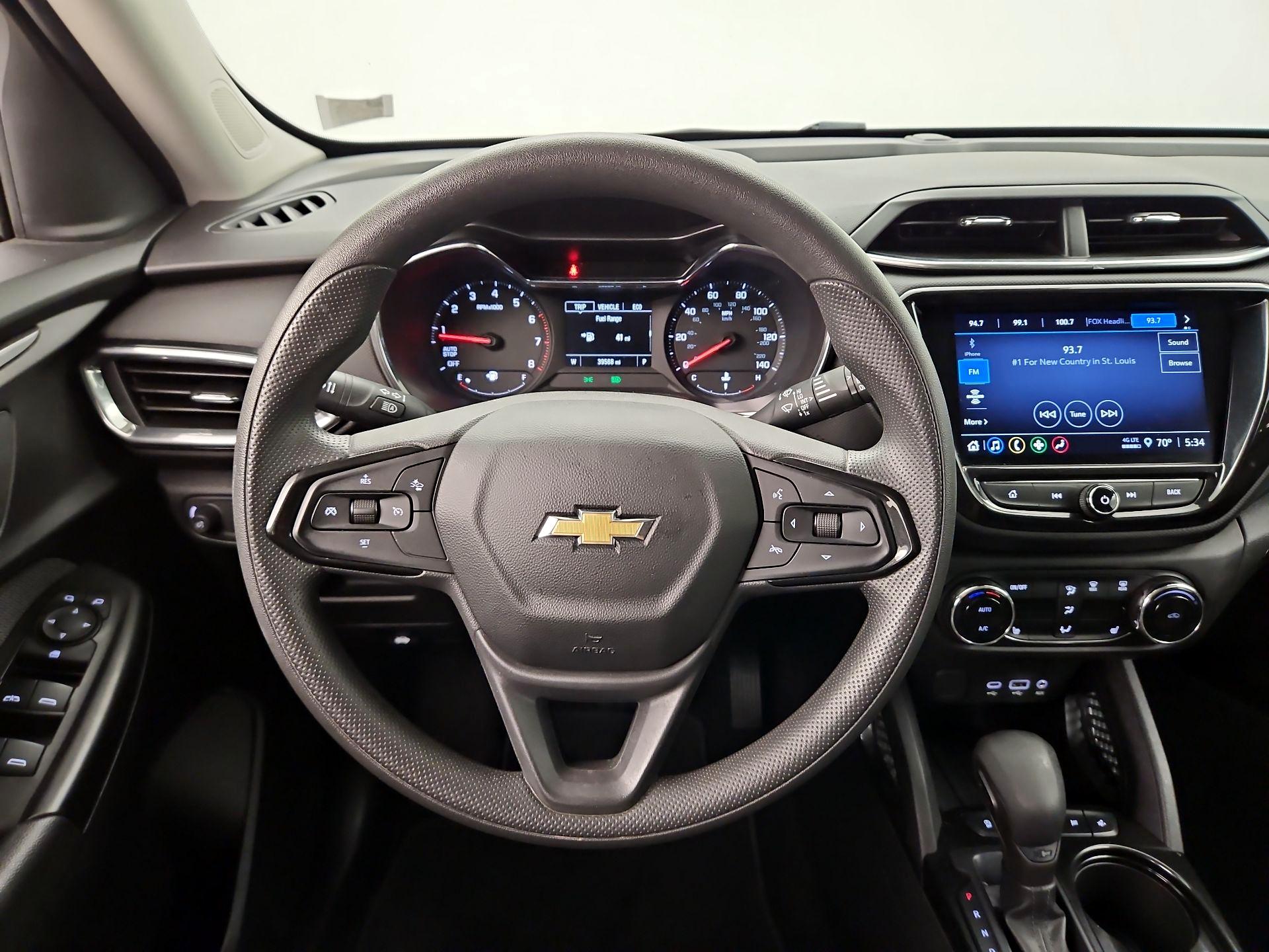 Thumbnail: 2023 Chevrolet TrailBlazer - 10