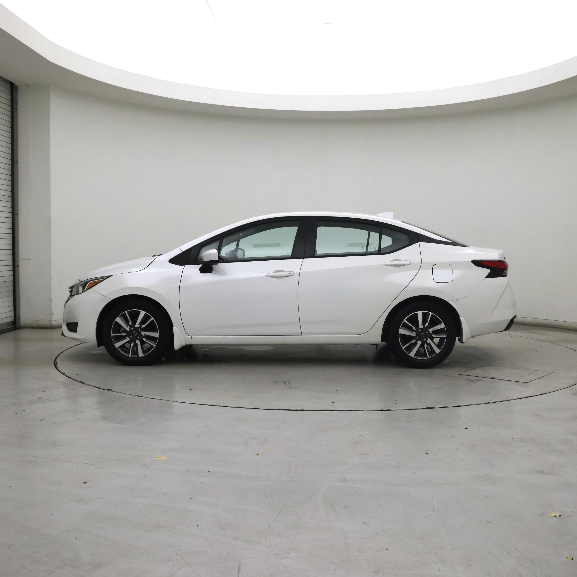 Thumbnail: 2024 Nissan Versa - 3