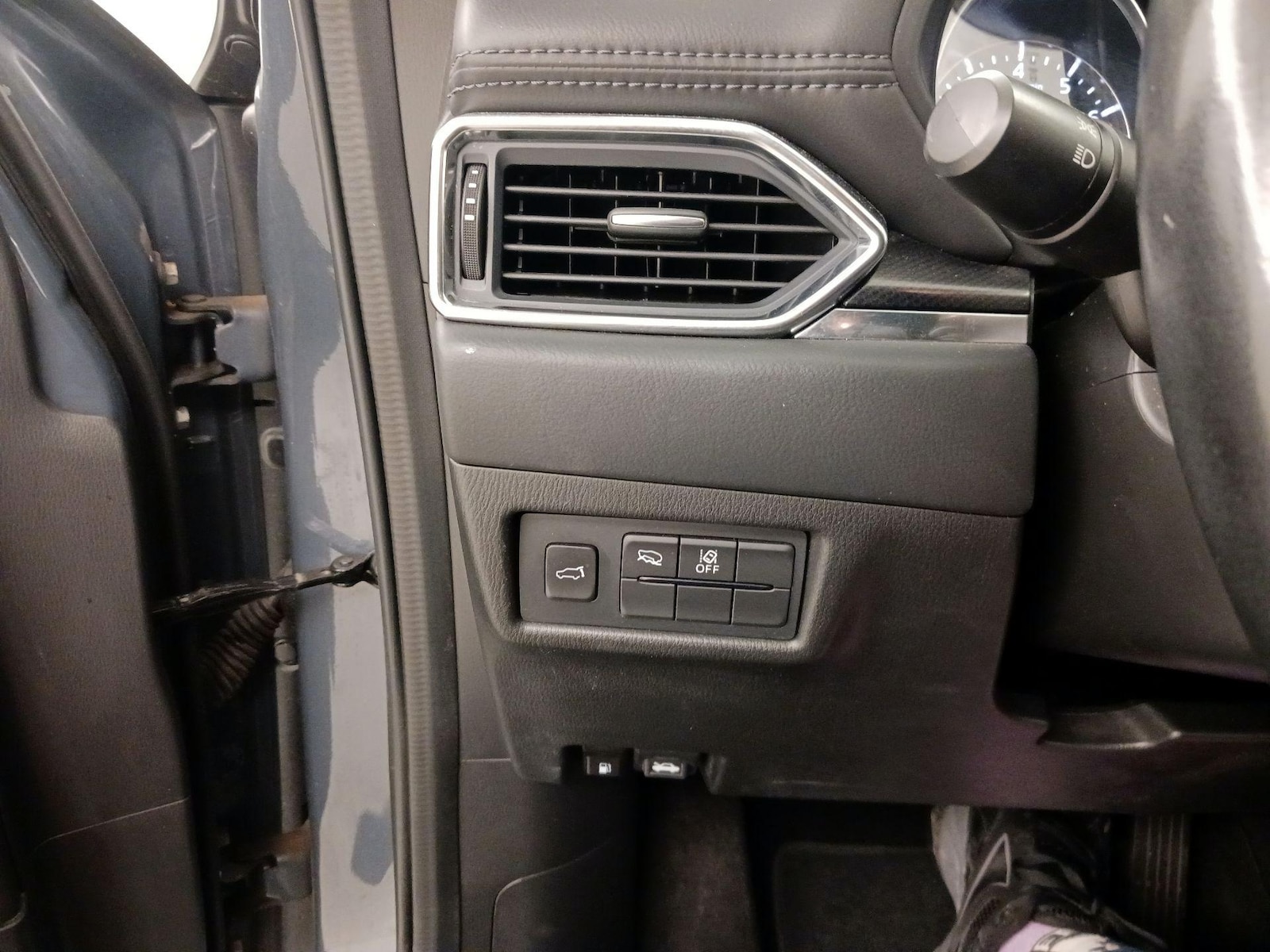 2024 Mazda CX-5 S Preferred package - Photo 14