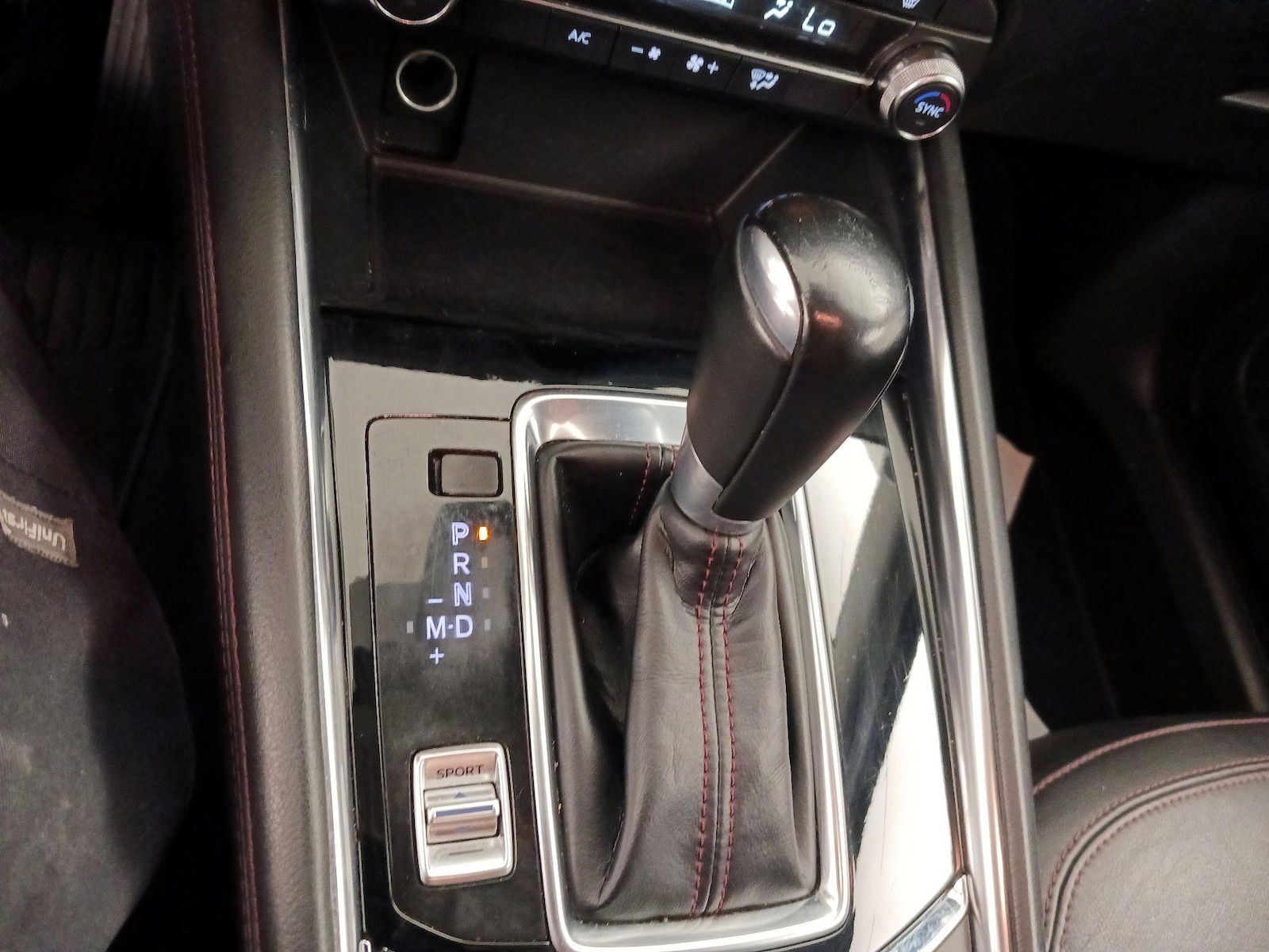 2024 Mazda CX-5 S Preferred package - Photo 18