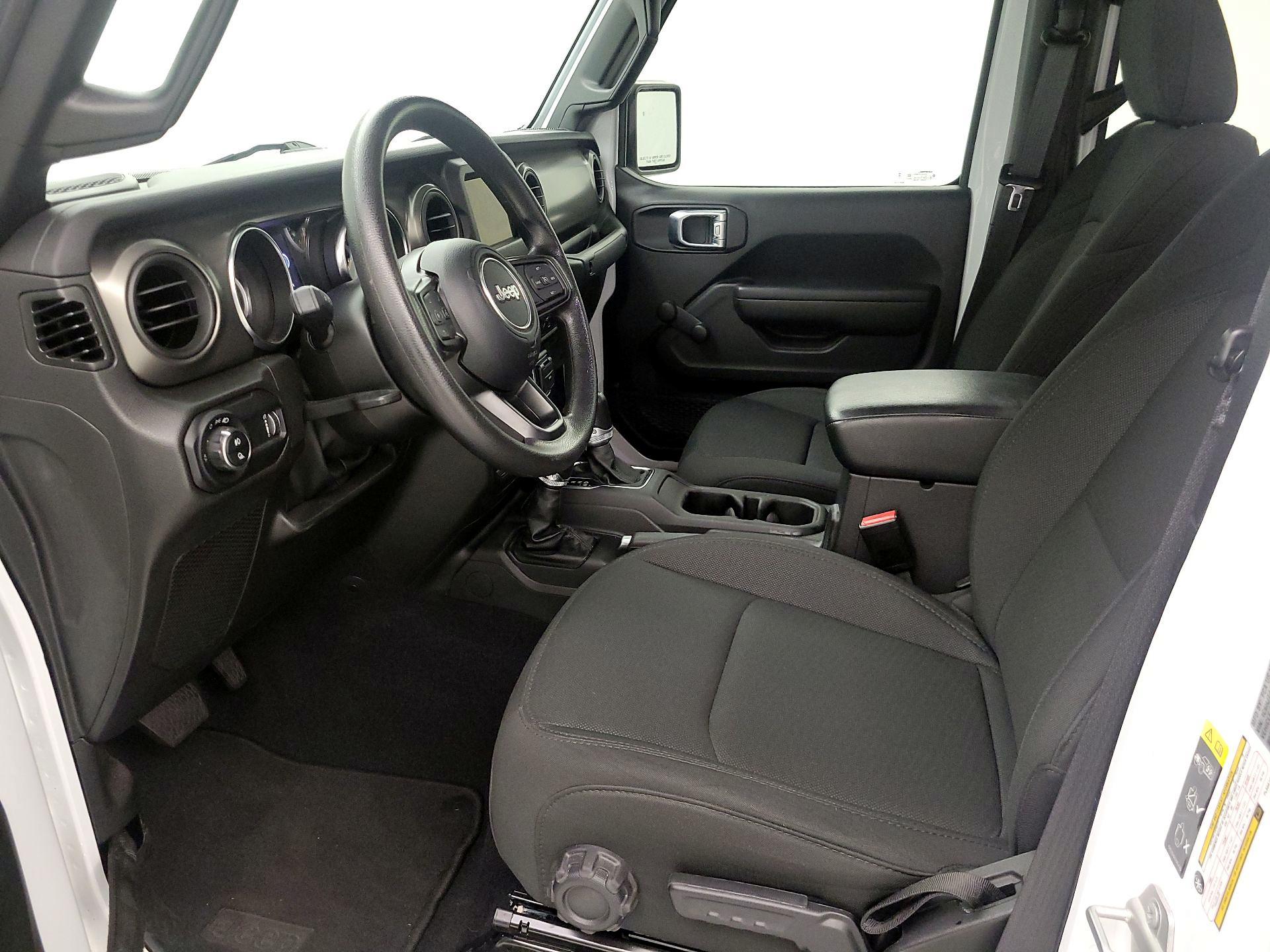 Thumbnail: 2023 Jeep Gladiator - 11