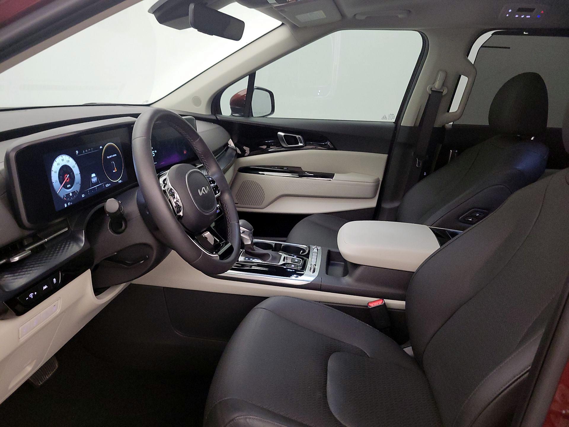 Thumbnail: 2024 Kia Carnival - 9