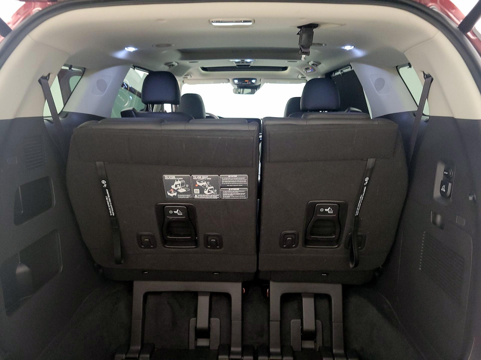 2024 Kia Carnival SX Prestige - Photo 21