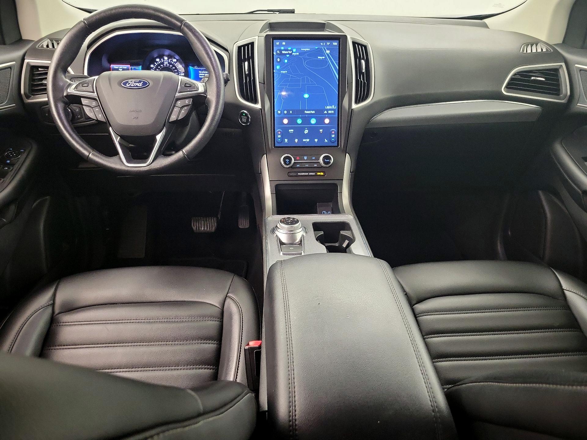 Thumbnail: 2021 Ford Edge - 9