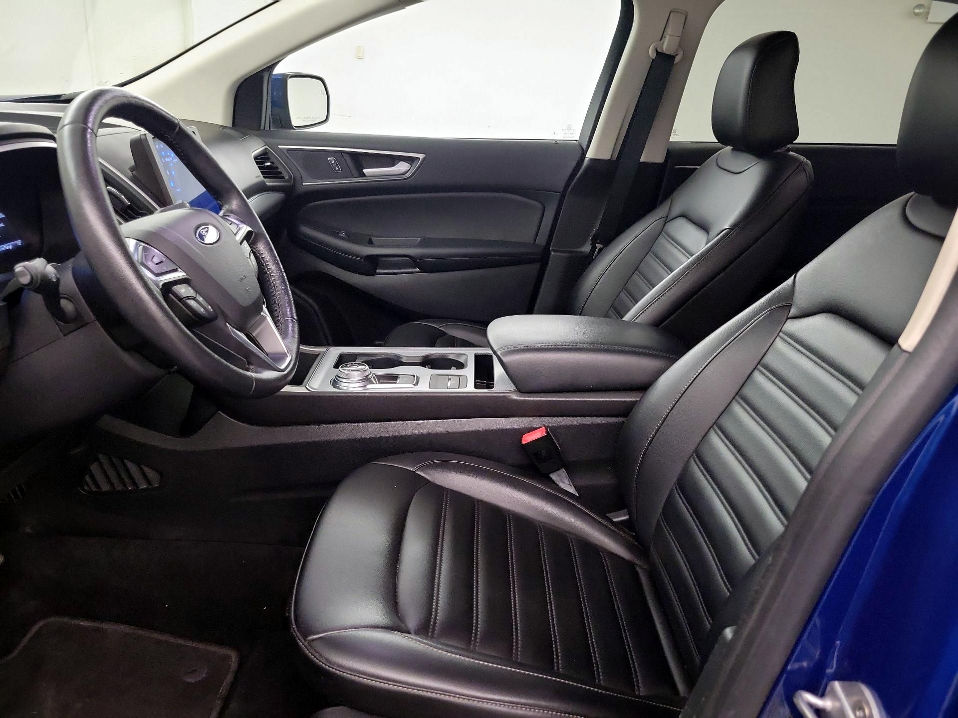 Thumbnail: 2021 Ford Edge - 11