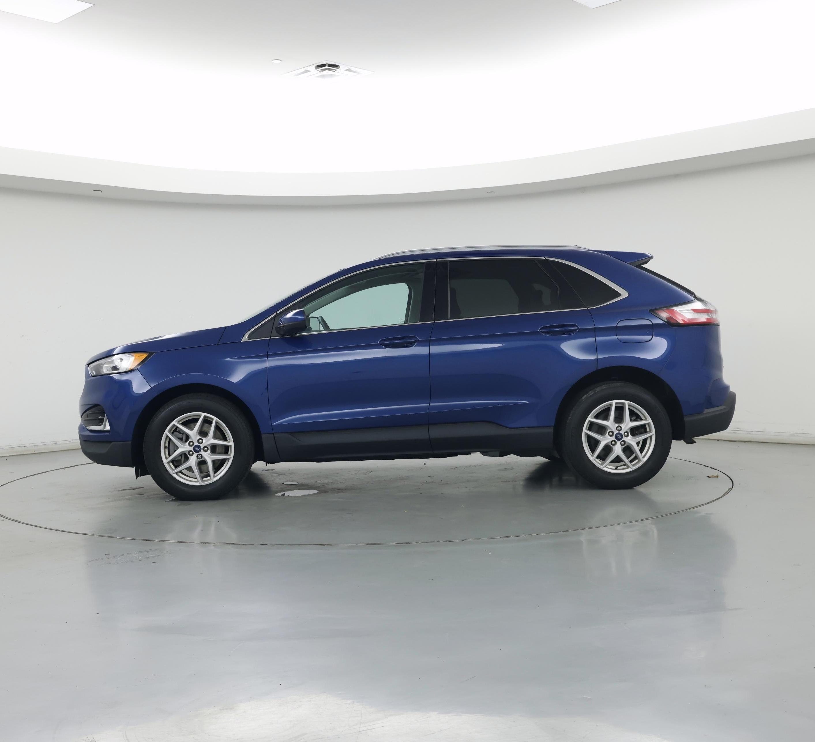 Thumbnail: 2021 Ford Edge - 3