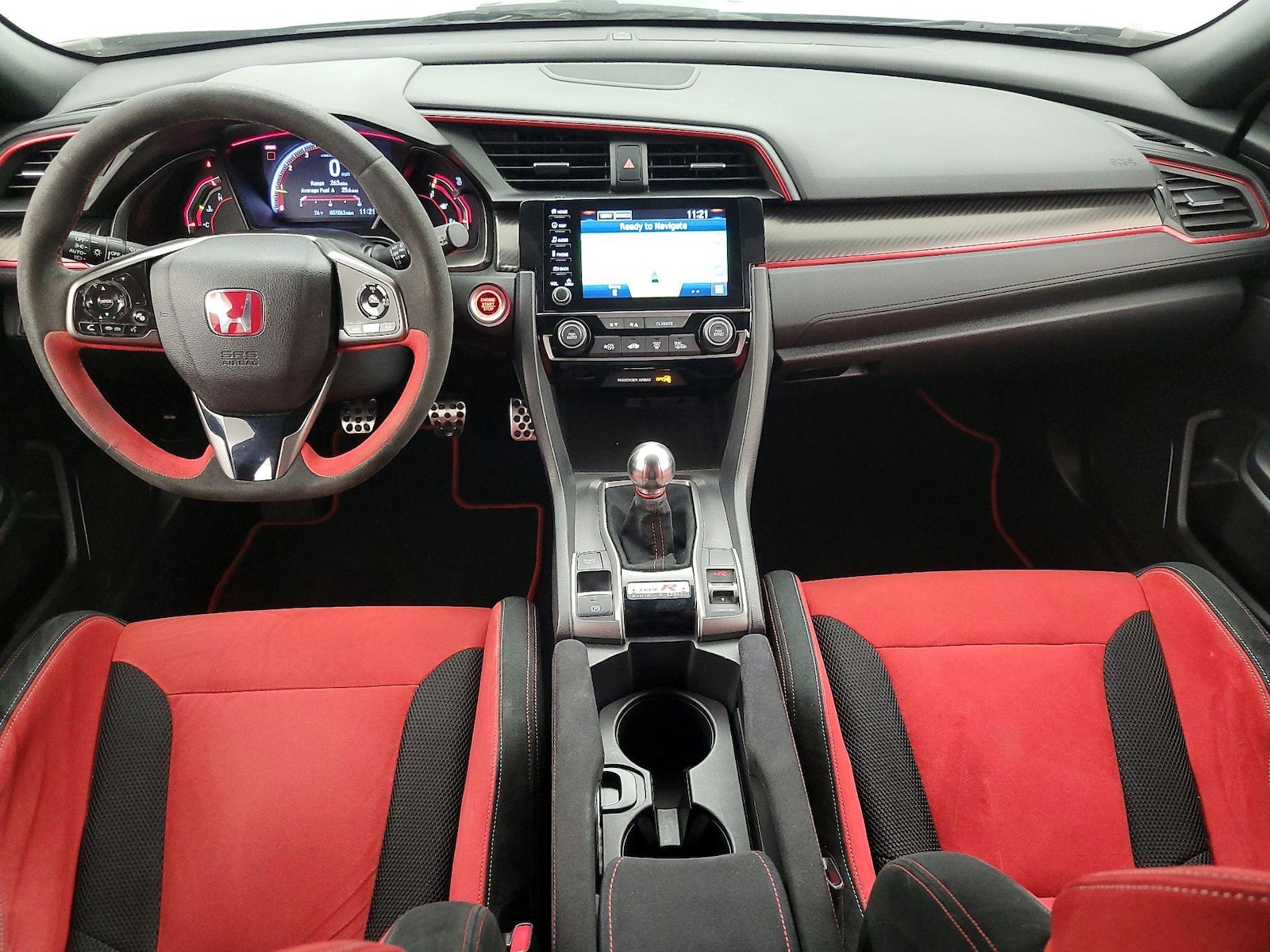 Apple CarPlay® & Android Auto™