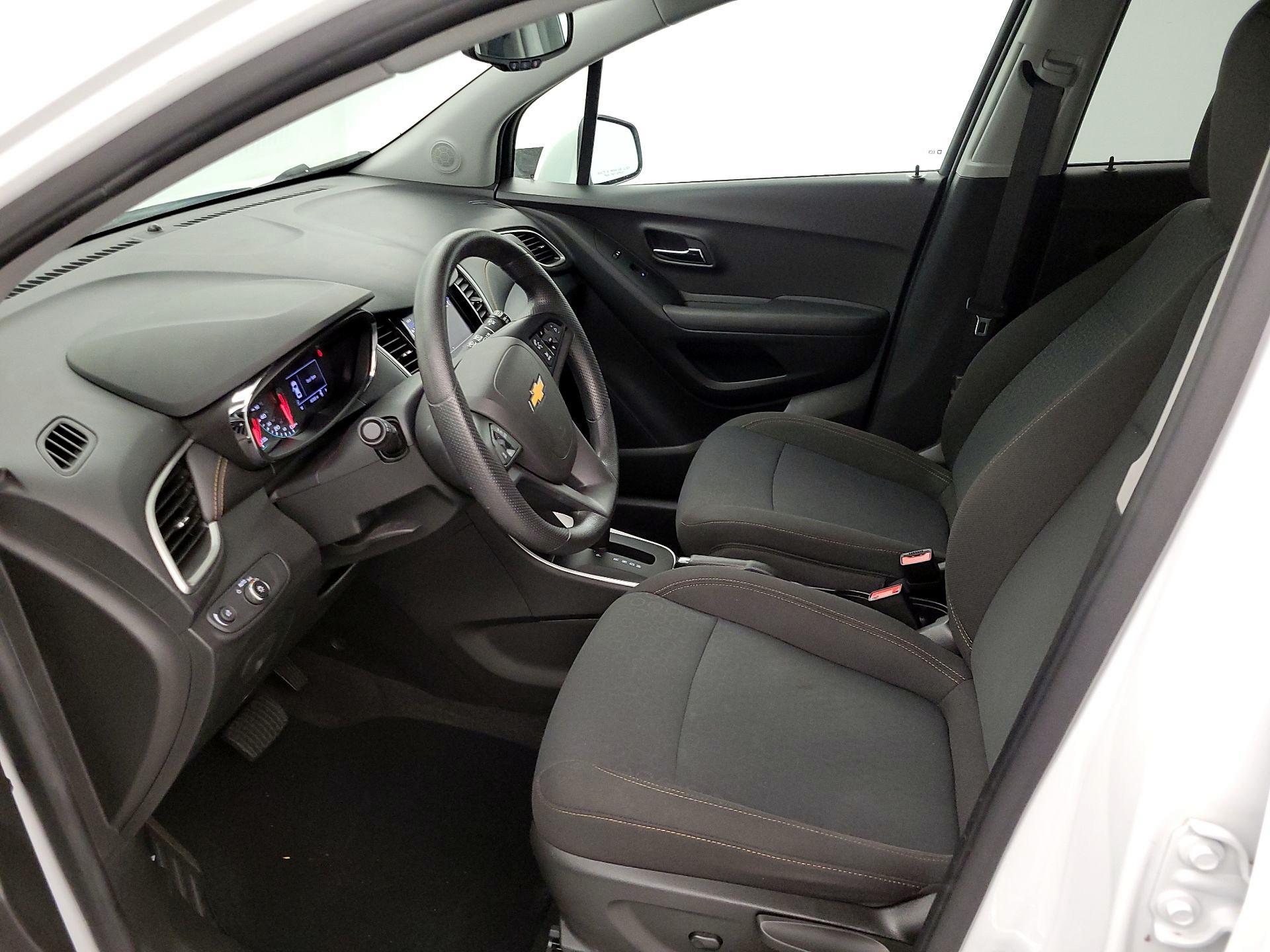Thumbnail: 2020 Chevrolet Trax - 11