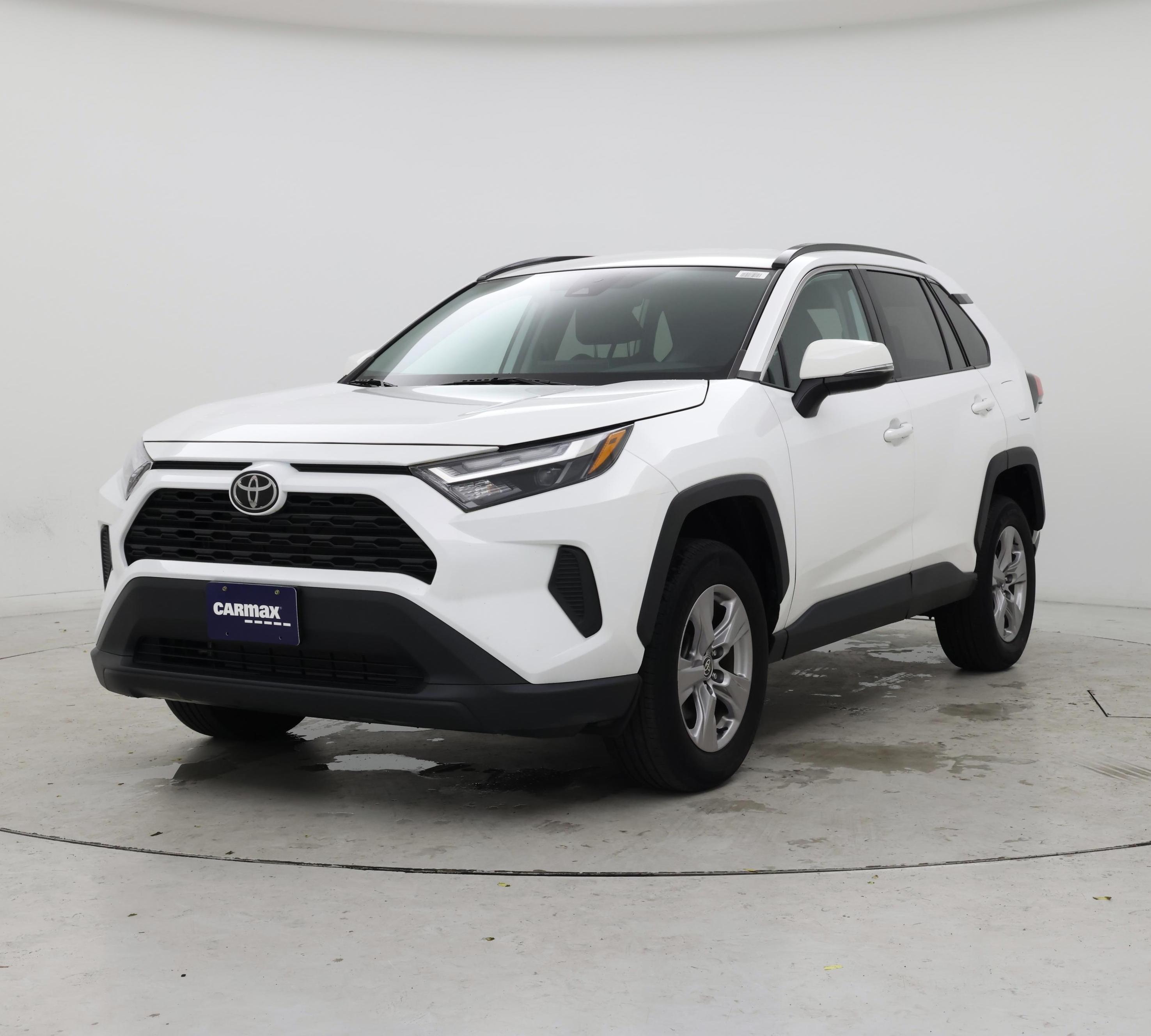 Thumbnail: 2023 Toyota RAV4 - 4