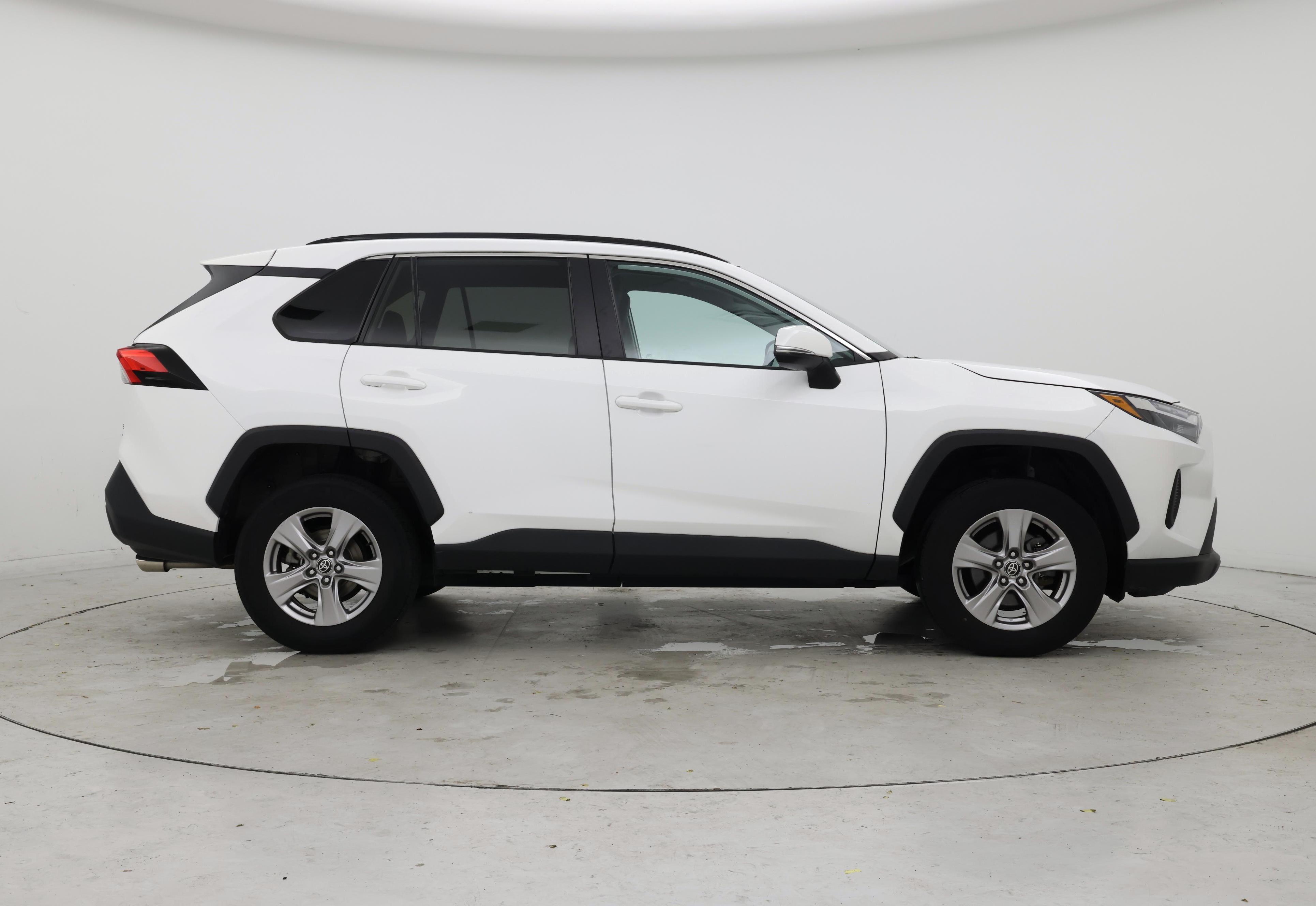 Thumbnail: 2023 Toyota RAV4 - 7