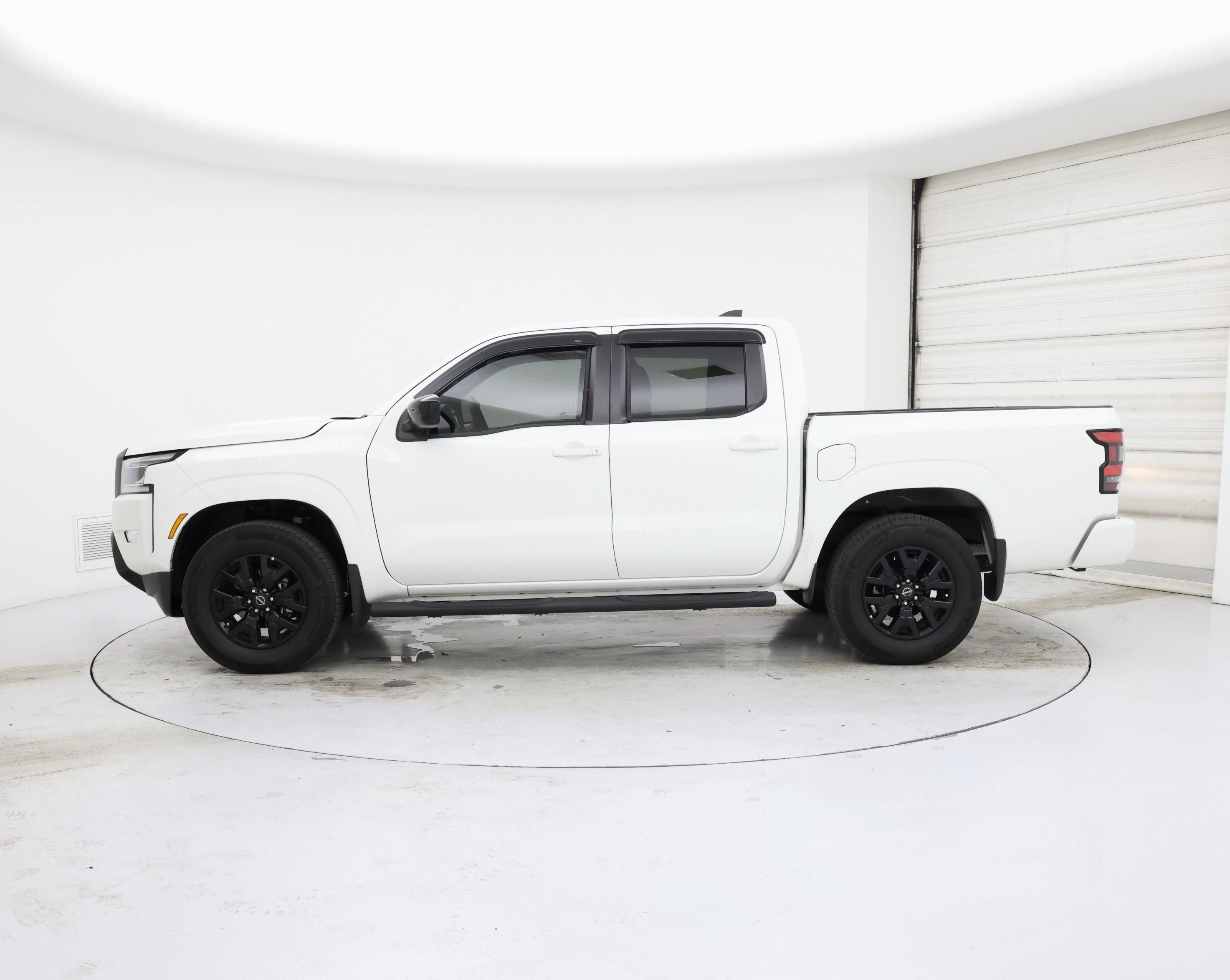  2023 Nissan Frontier SV Crew Cab RWD   