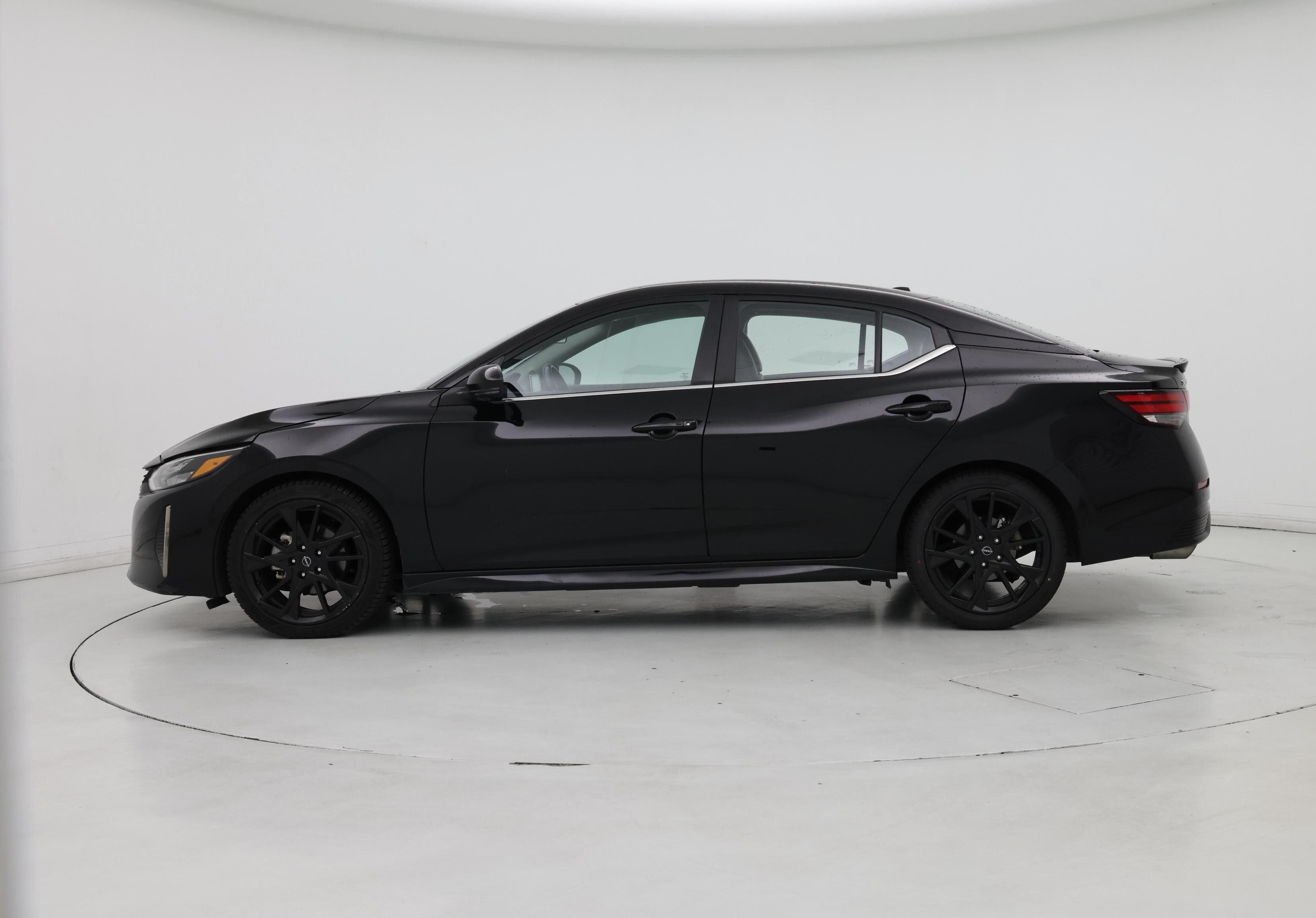 Thumbnail: 2025 Nissan Sentra - 3