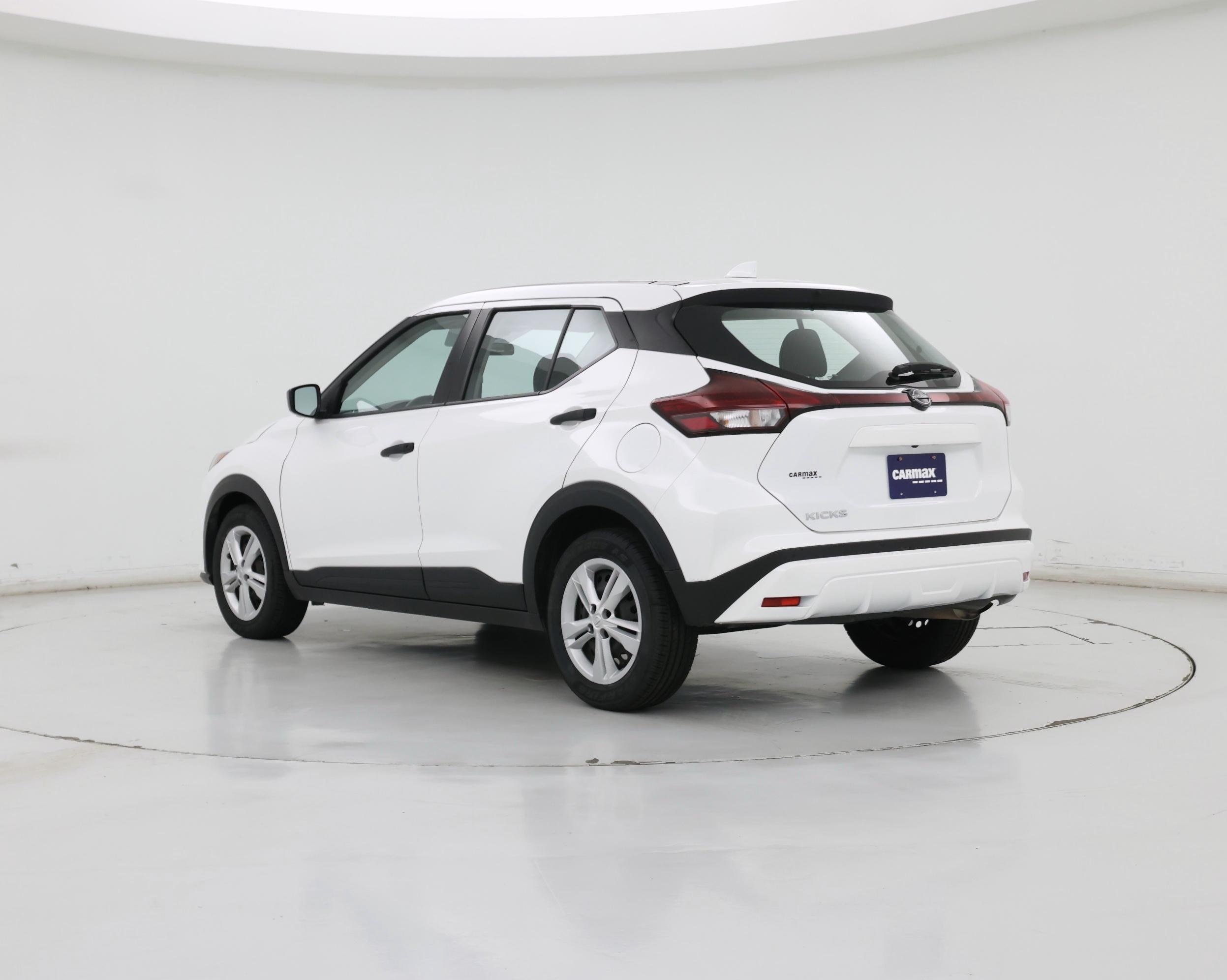 Thumbnail: 2024 Nissan Kicks - 2